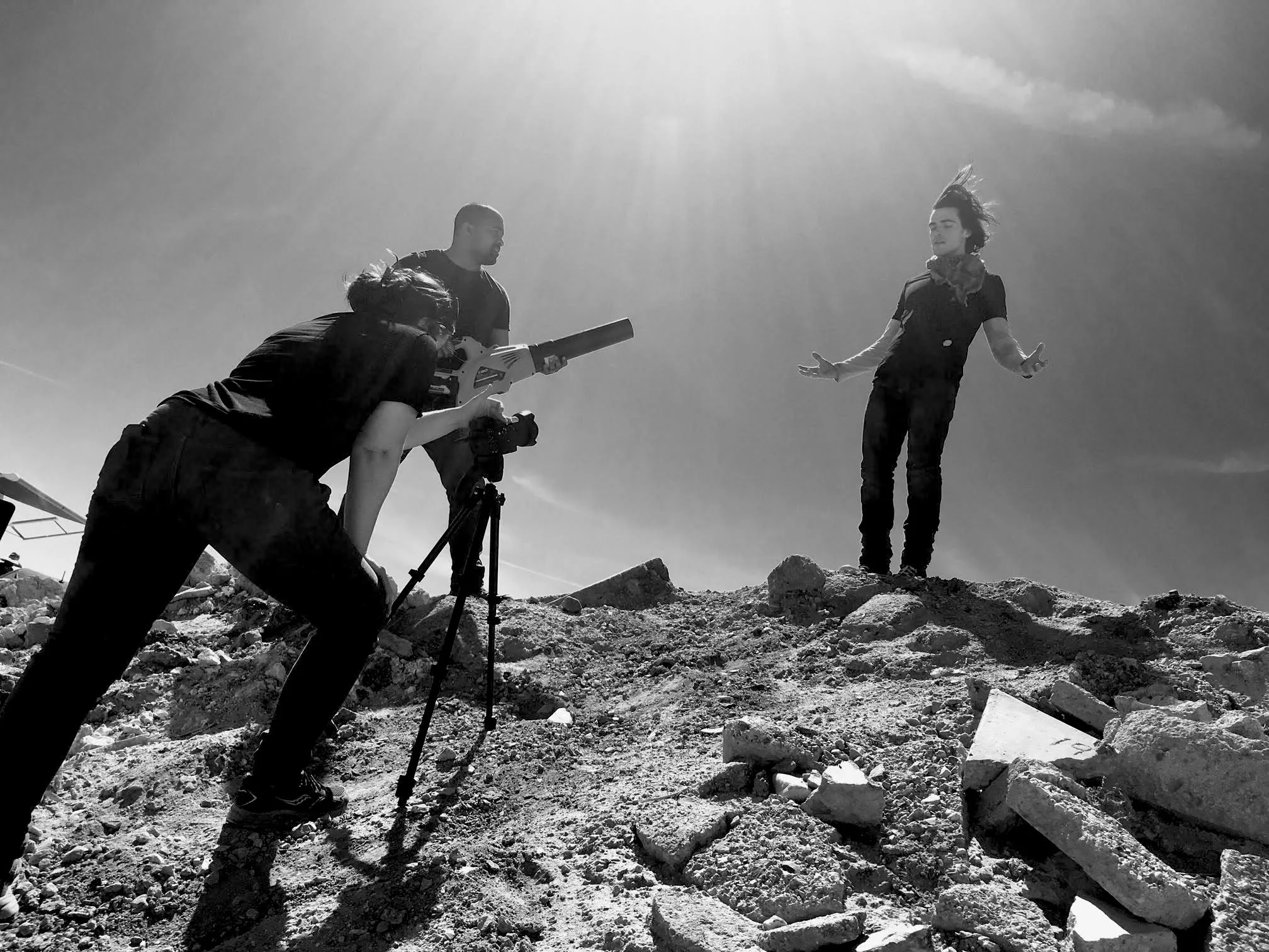 donnie-rita-android17-leafblower-bw.jpg