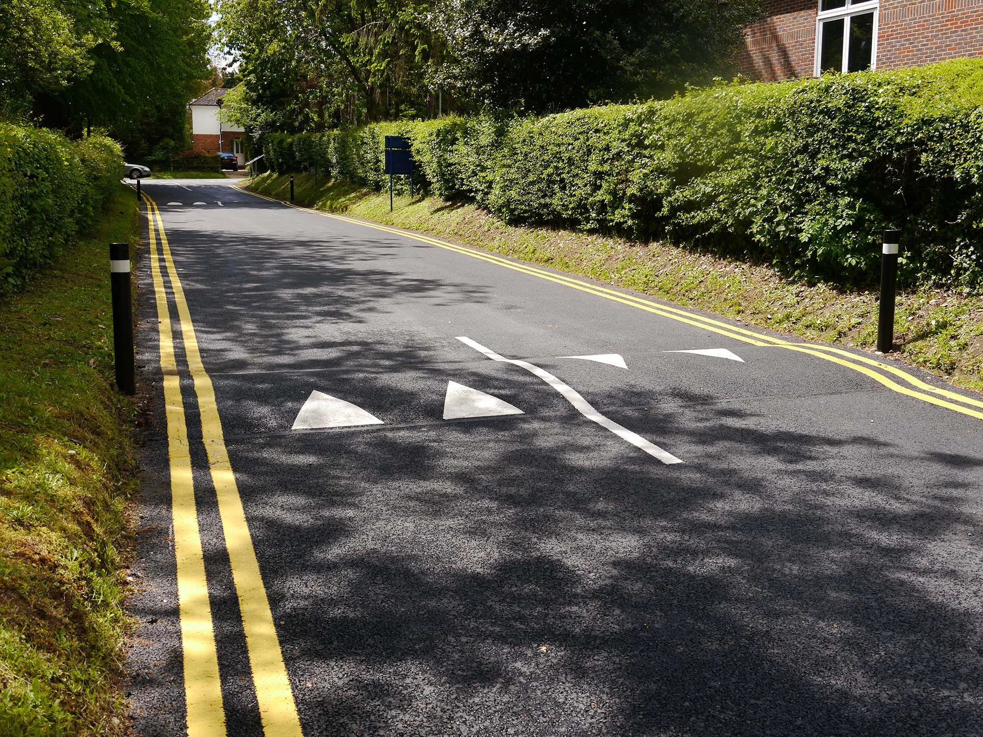 road-markings-valley.jpg