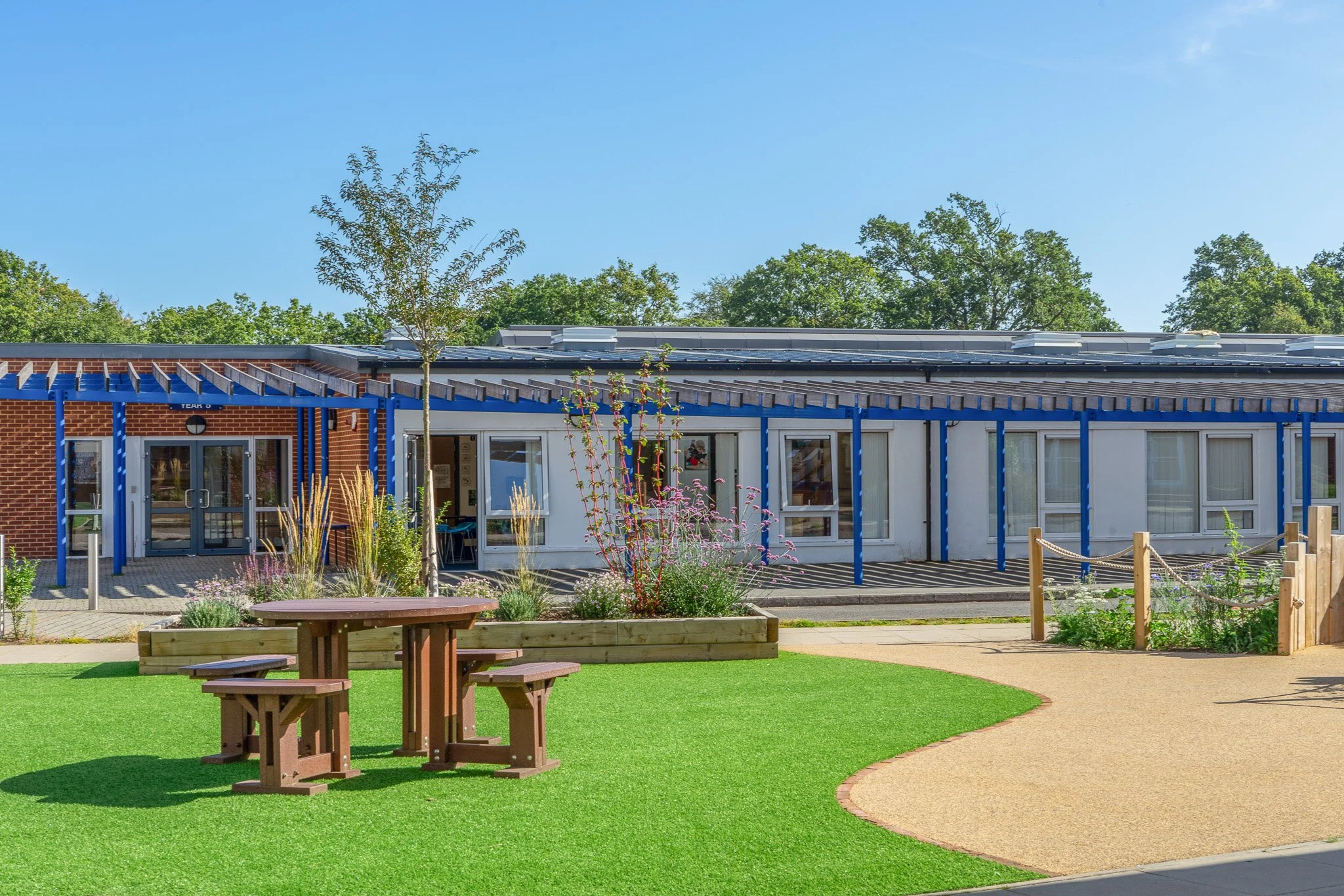 Cleves School Year 6 Quiet Learning Space — Valley Projects