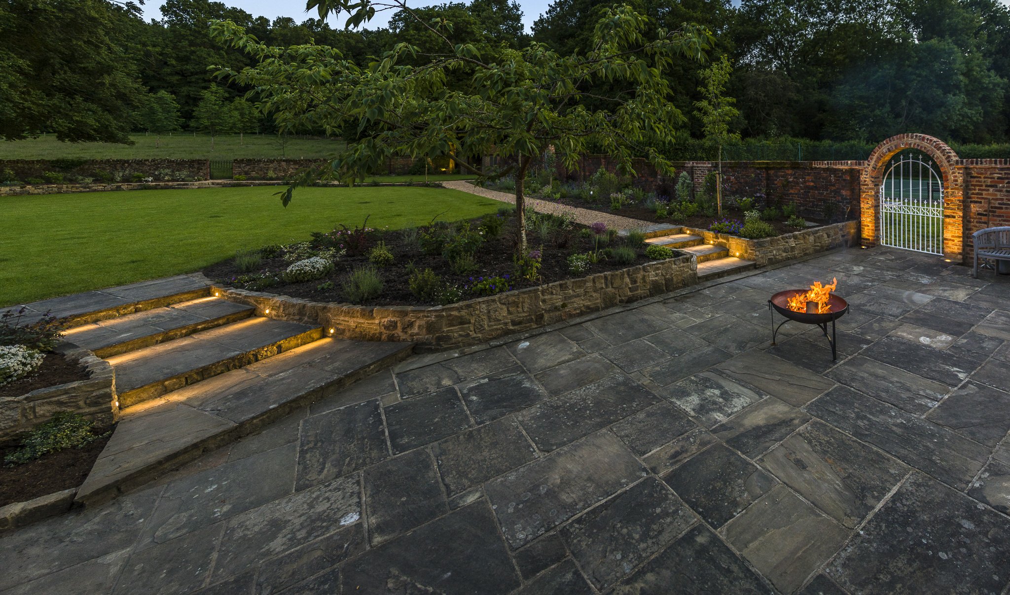 patio-paving-contractors-lighting-design-near-me-surrey-sussex-hampshire-valley-projects (35).jpg