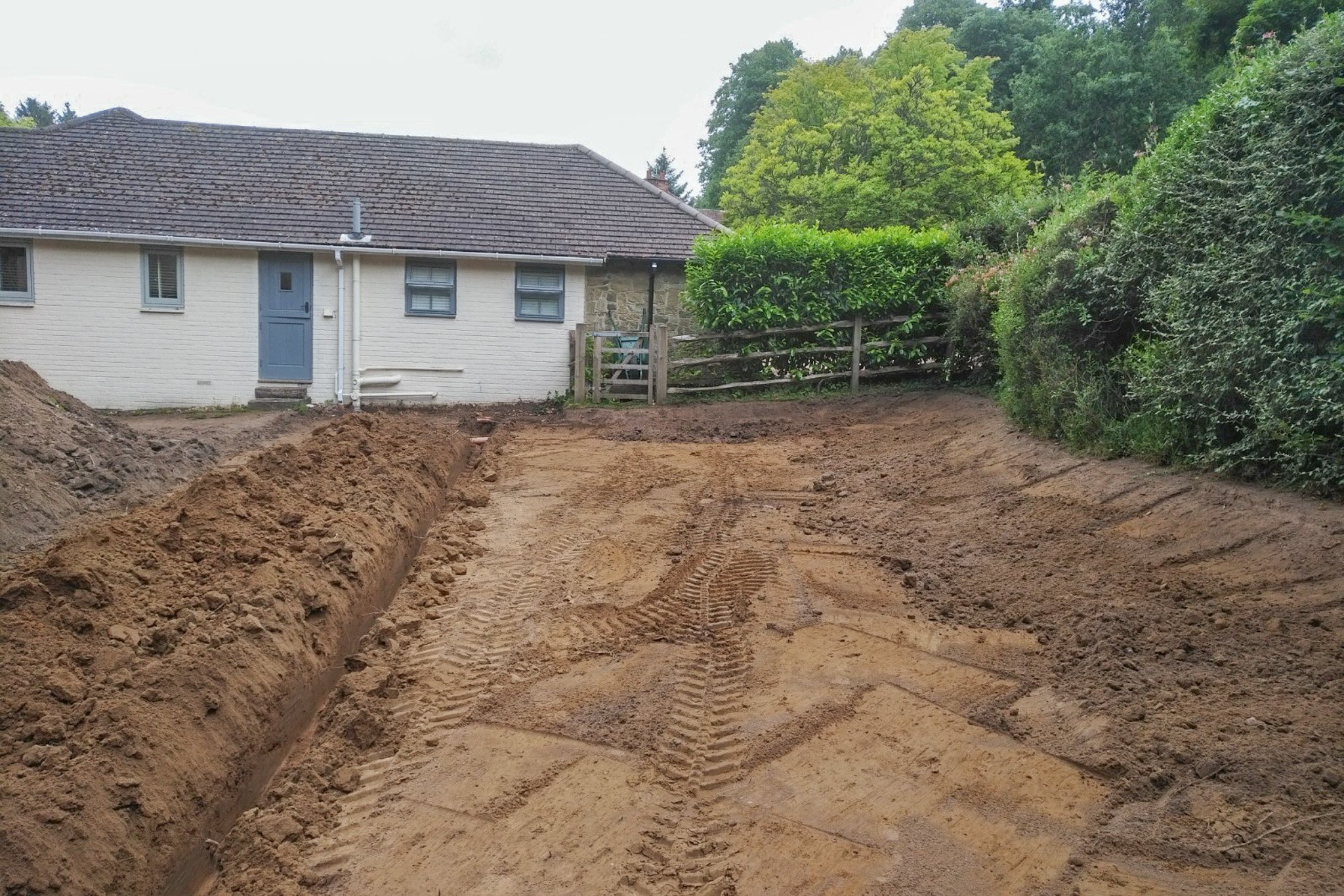 Groundwork Level Groundwork & Drainage Contractors Surrey, Sussex, Hampshire — Valley ...