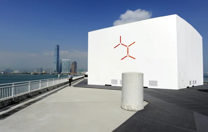 NEST HEXAGON  34391.JPG