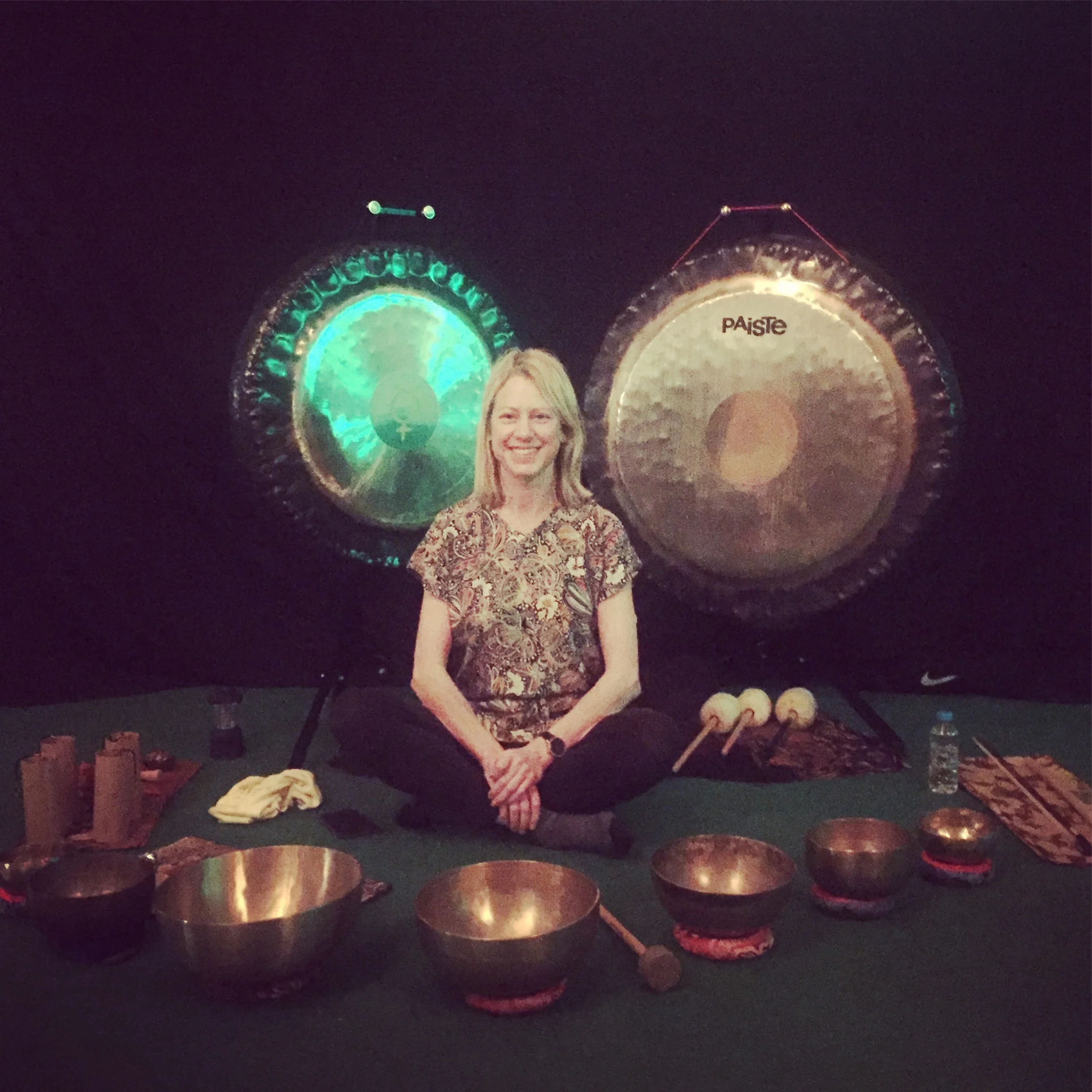 Gong bath at the Dragon Cafe