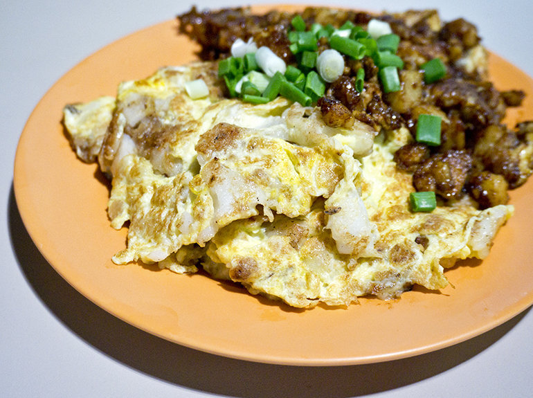 Seng Heng Carrot Cake courtesy Hungrygowhere