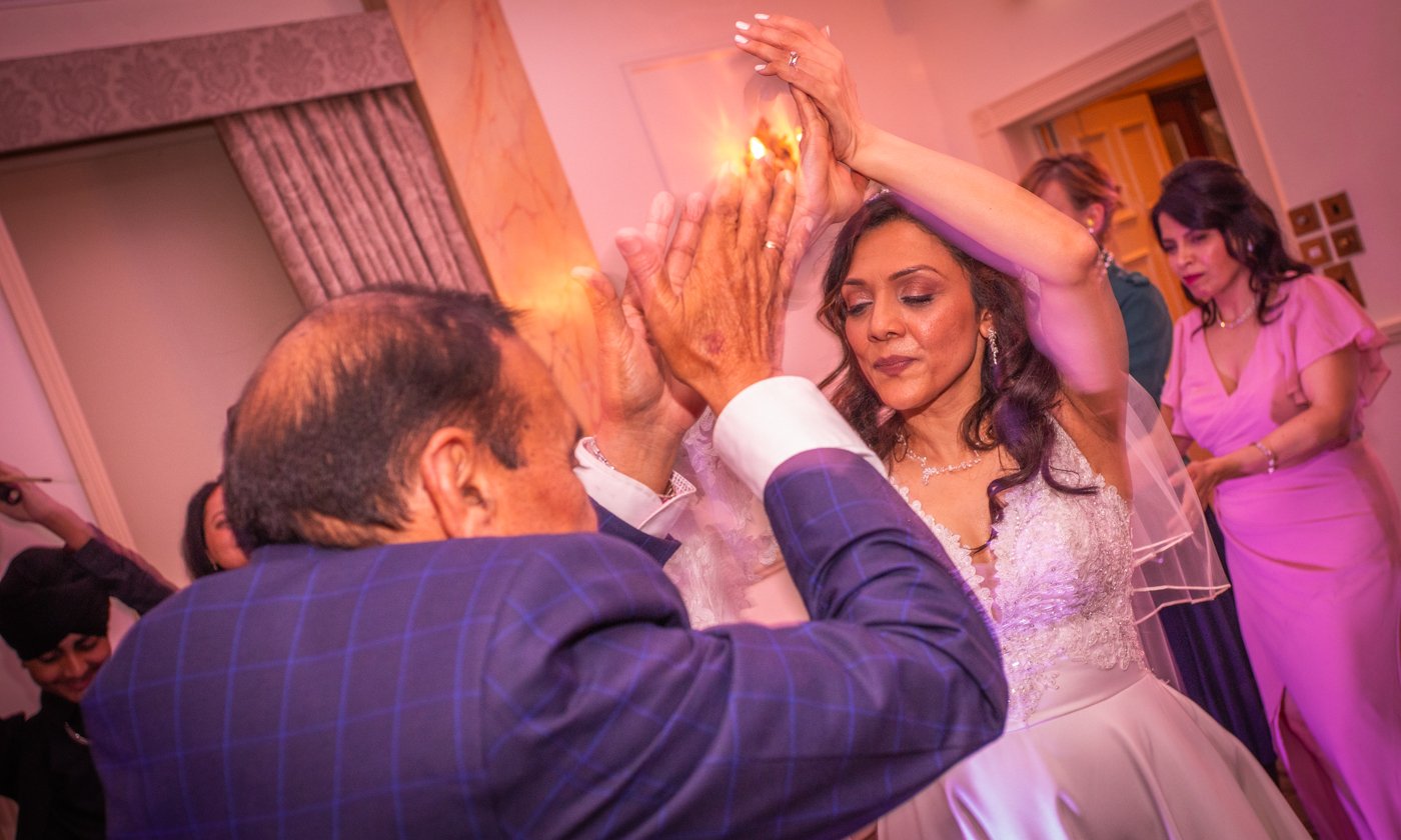 dancing-just-married.jpg