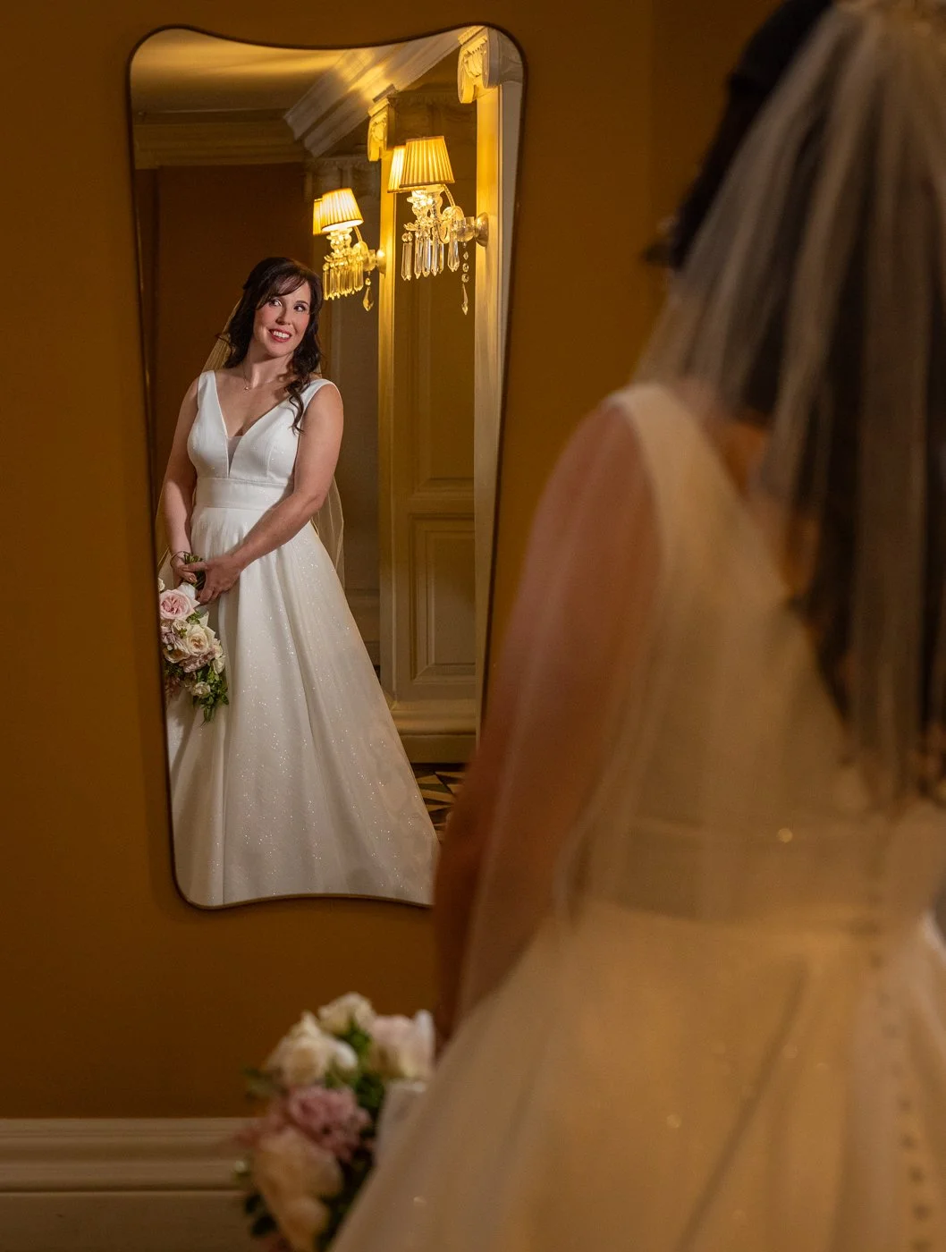 wedding-photograph-claridges-bride-mirror-reflection-portrait.jpg