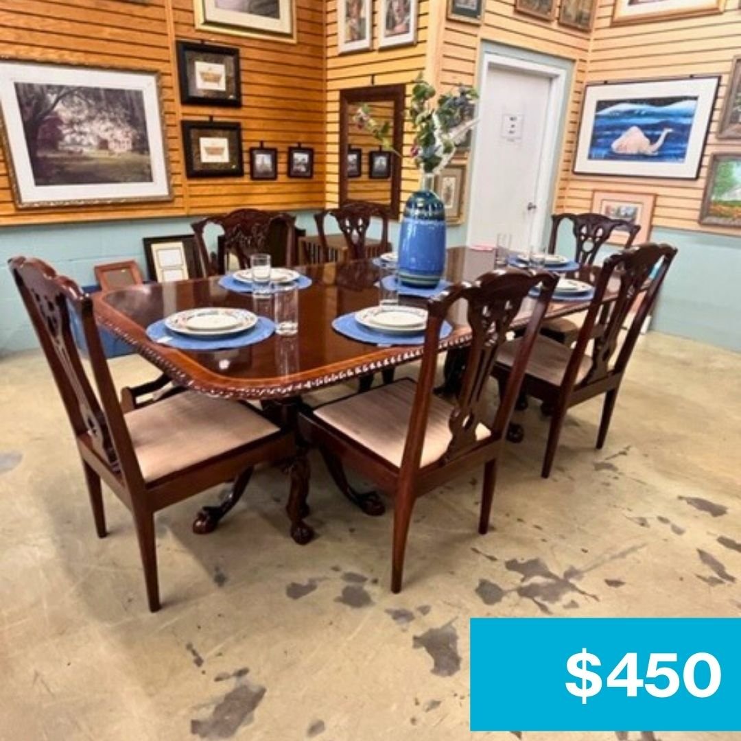 Need to up your dining game? The Restore has you covered! From antique dining tables to drinking mugs, we've got everything you need to dine in style.

#diningtable #mugs #toaster