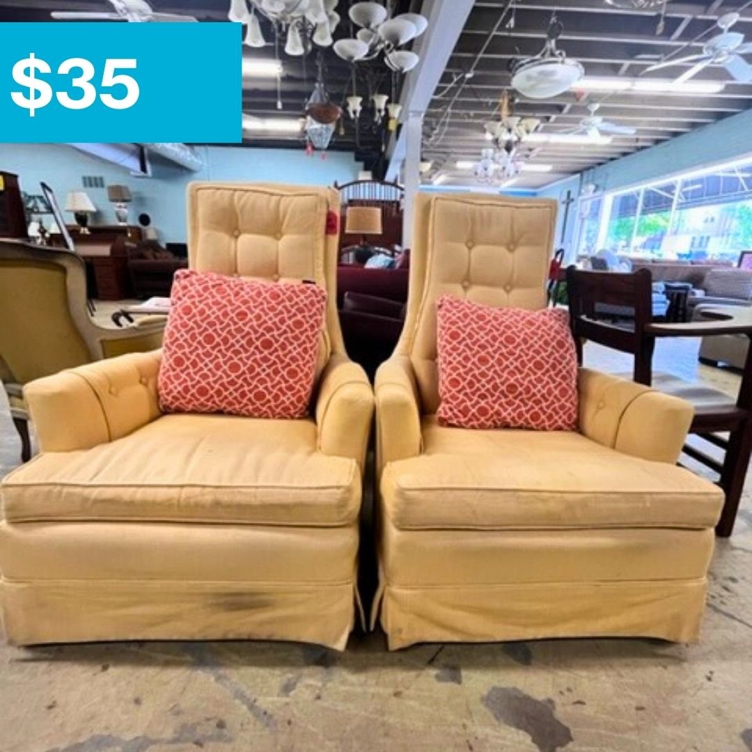 Are you looking for a chance to sit down and enjoy a refreshing beverage? The Restore has everything you need to enjoy a relaxing spring day. Come by and take a look!

#chair #recliner