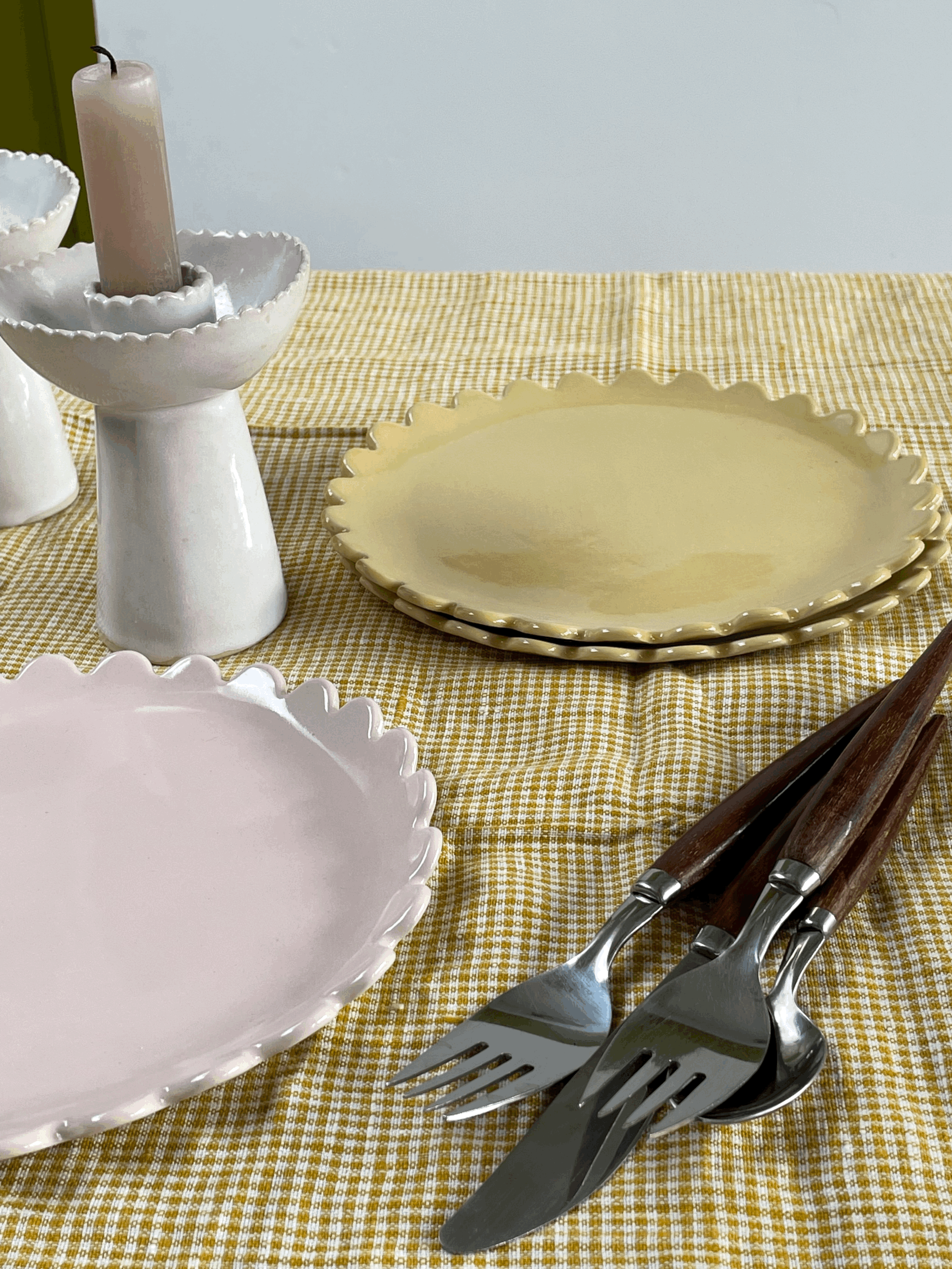 Large Side Plate-Daisy Edge