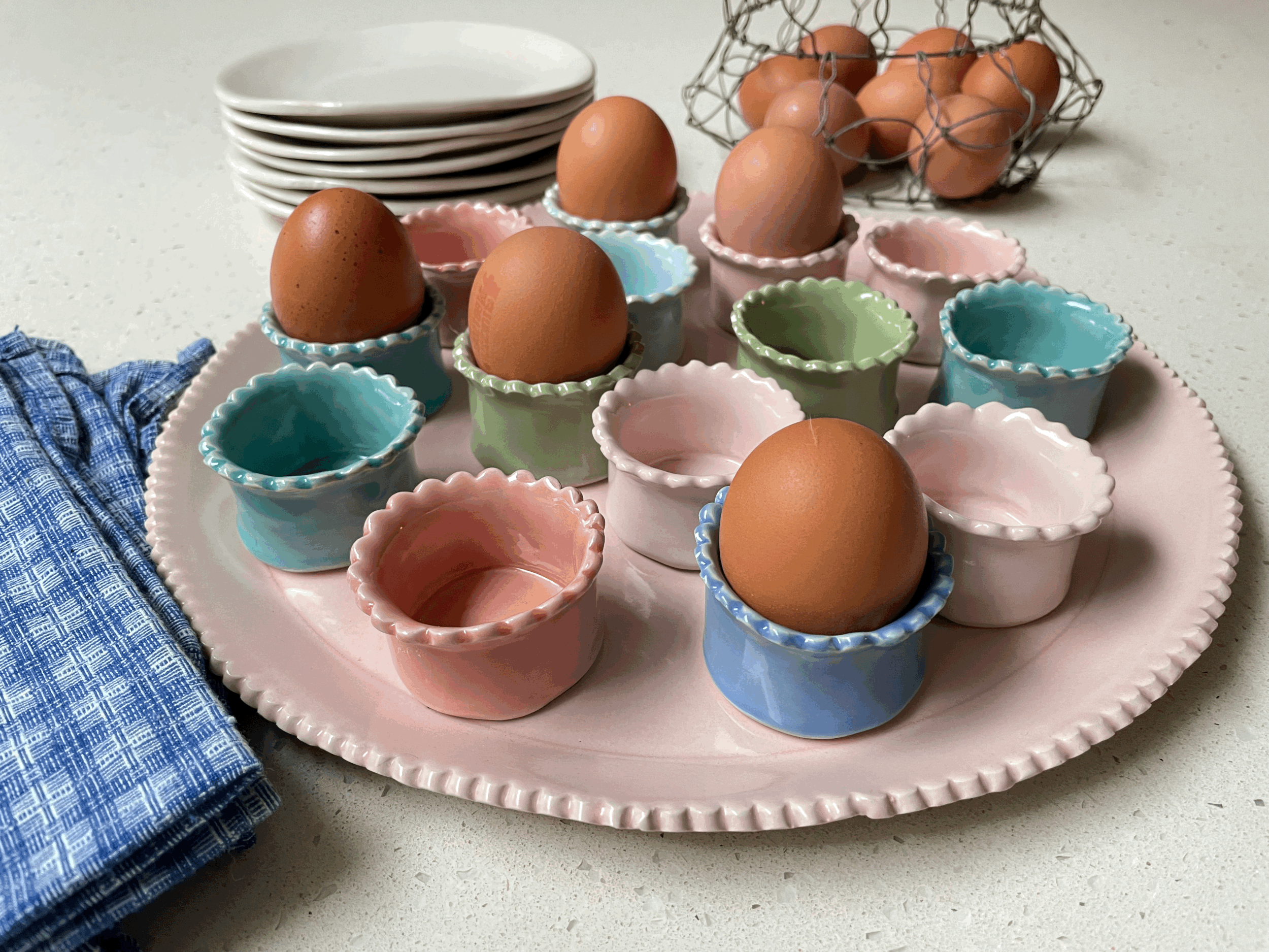 Egg Cup-Scallop Edge