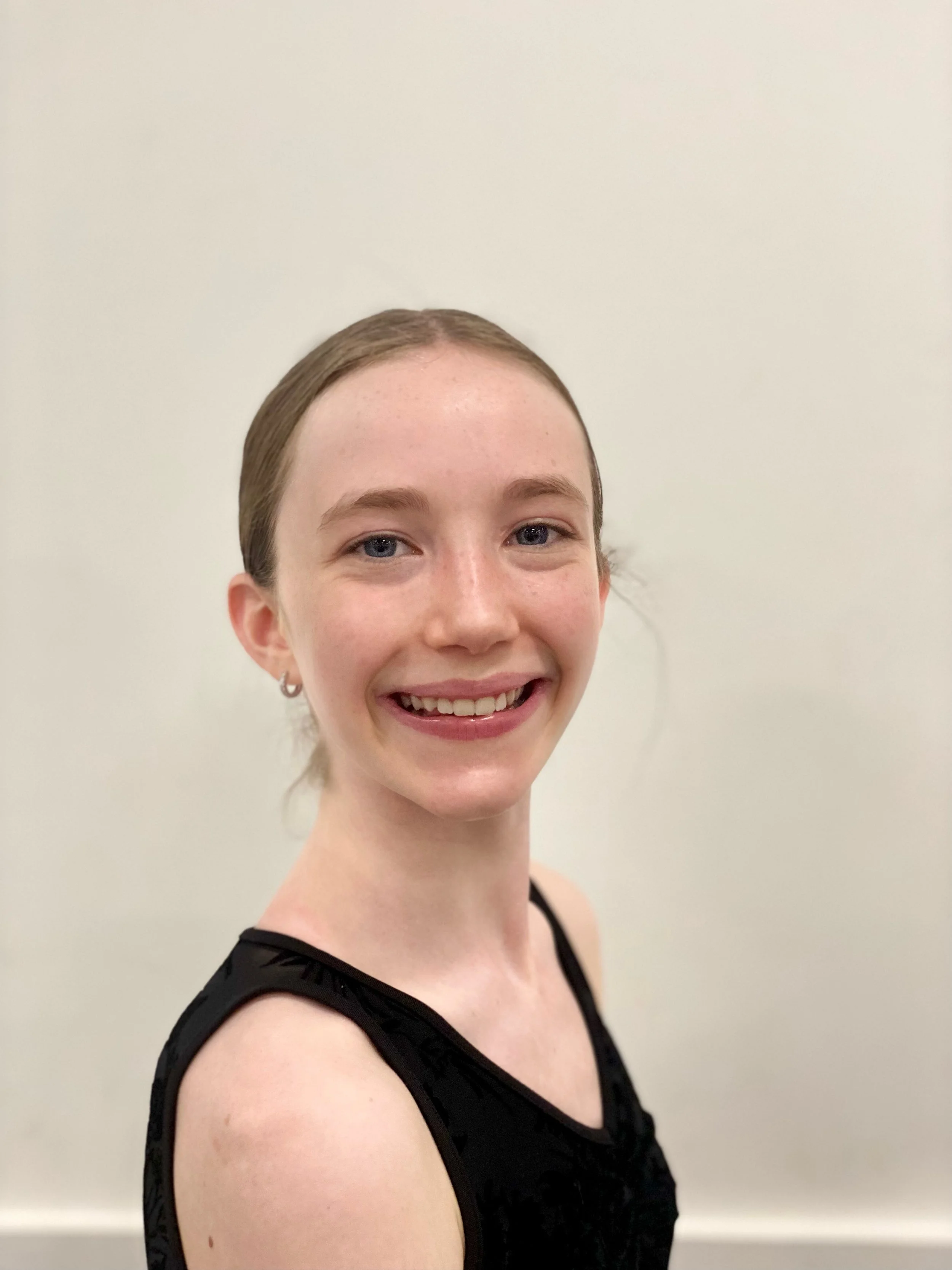 102 - Meira Flavin - Junior.jpeg