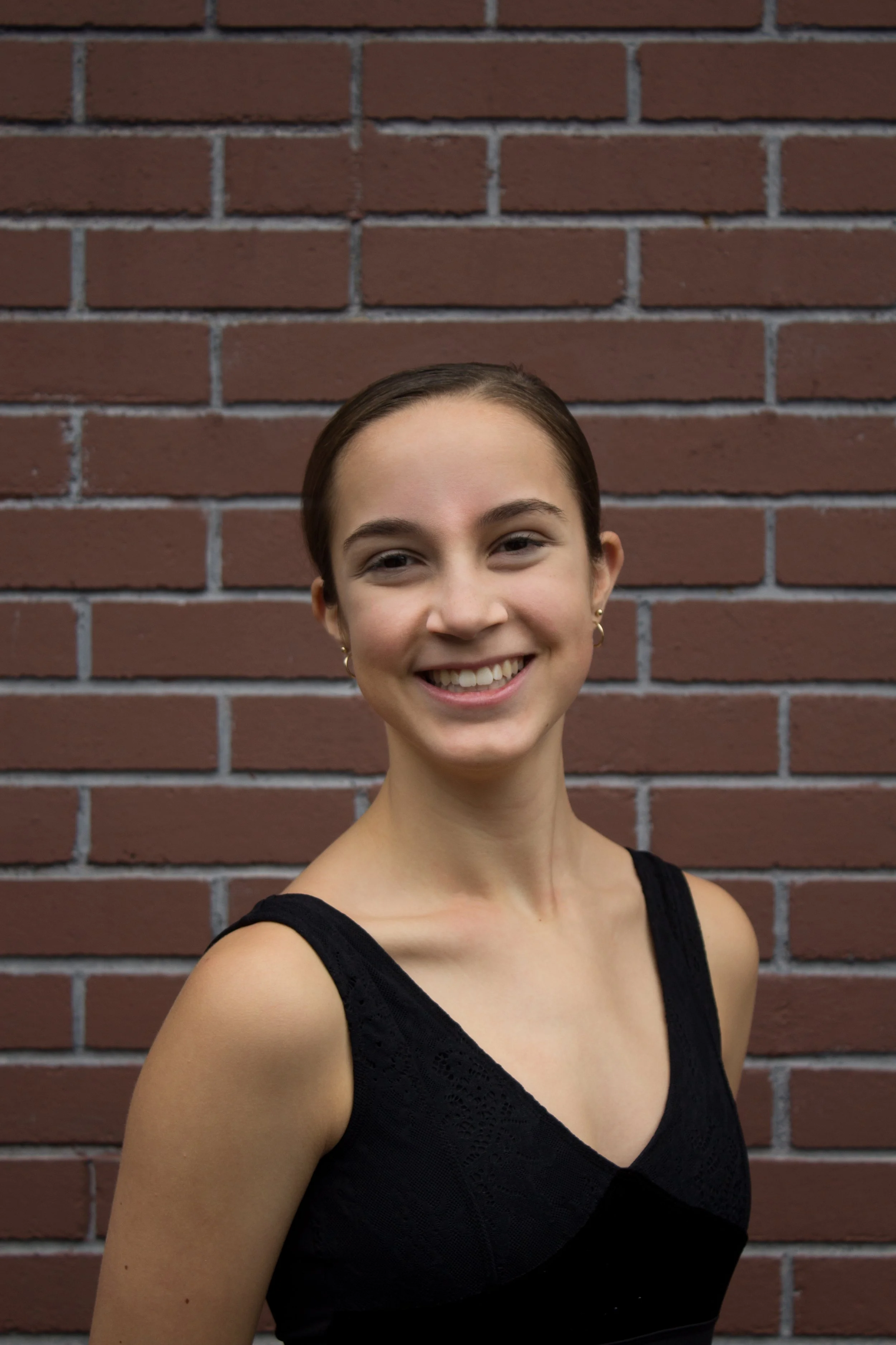 102 - Hannah Metrena - Senior.jpg