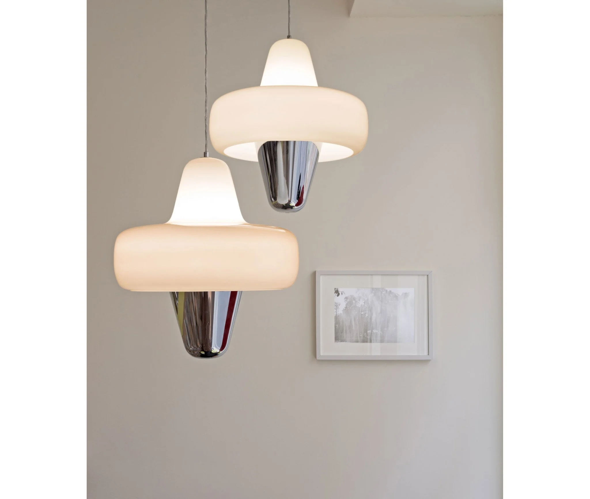 Monologue-London-La-Chance-Swan-Light-White-2_2048x.jpg