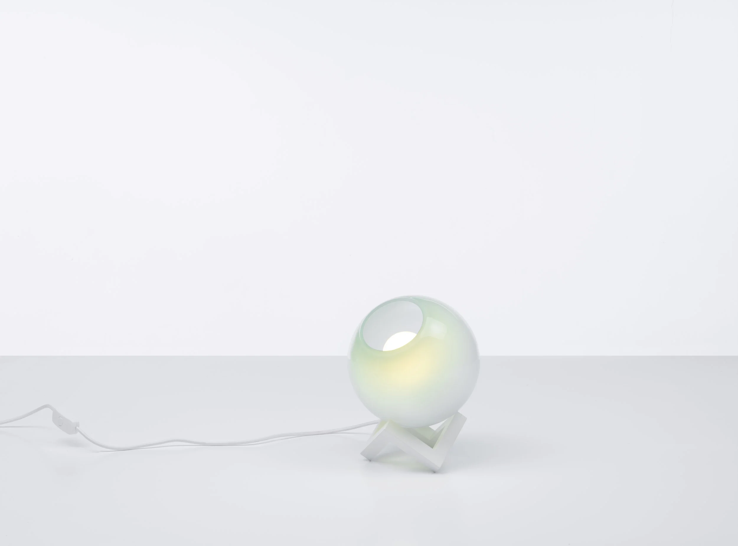MCE lamp 07.jpg