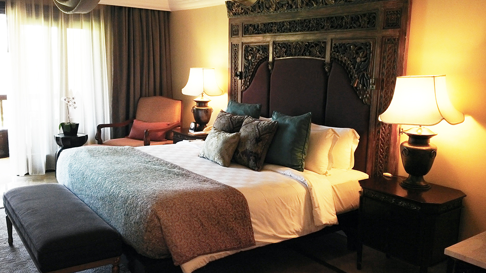 Ayana Terrace Suite Bed.jpg