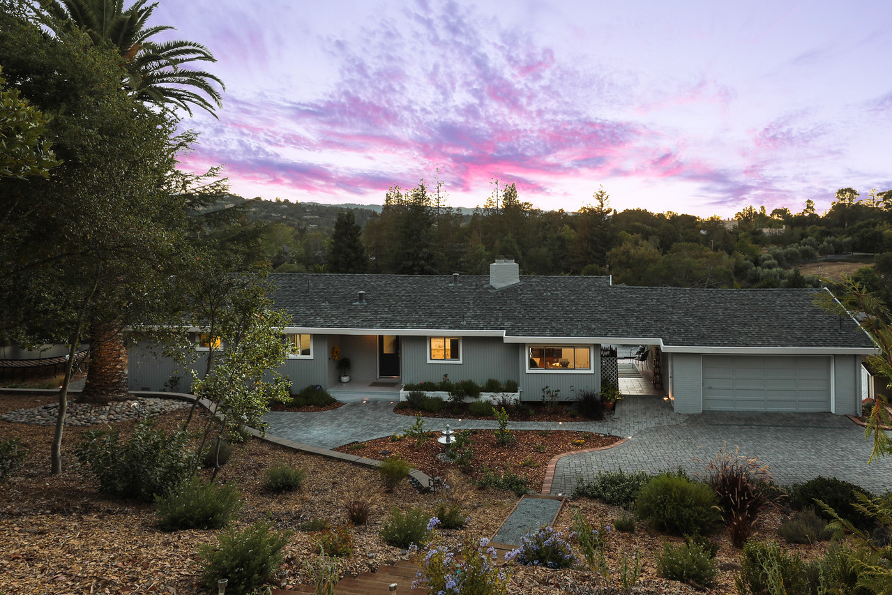 14433 Debell Rd Los Altos Hills Blu Skye Media-3178-Edit-2-X2.jpg