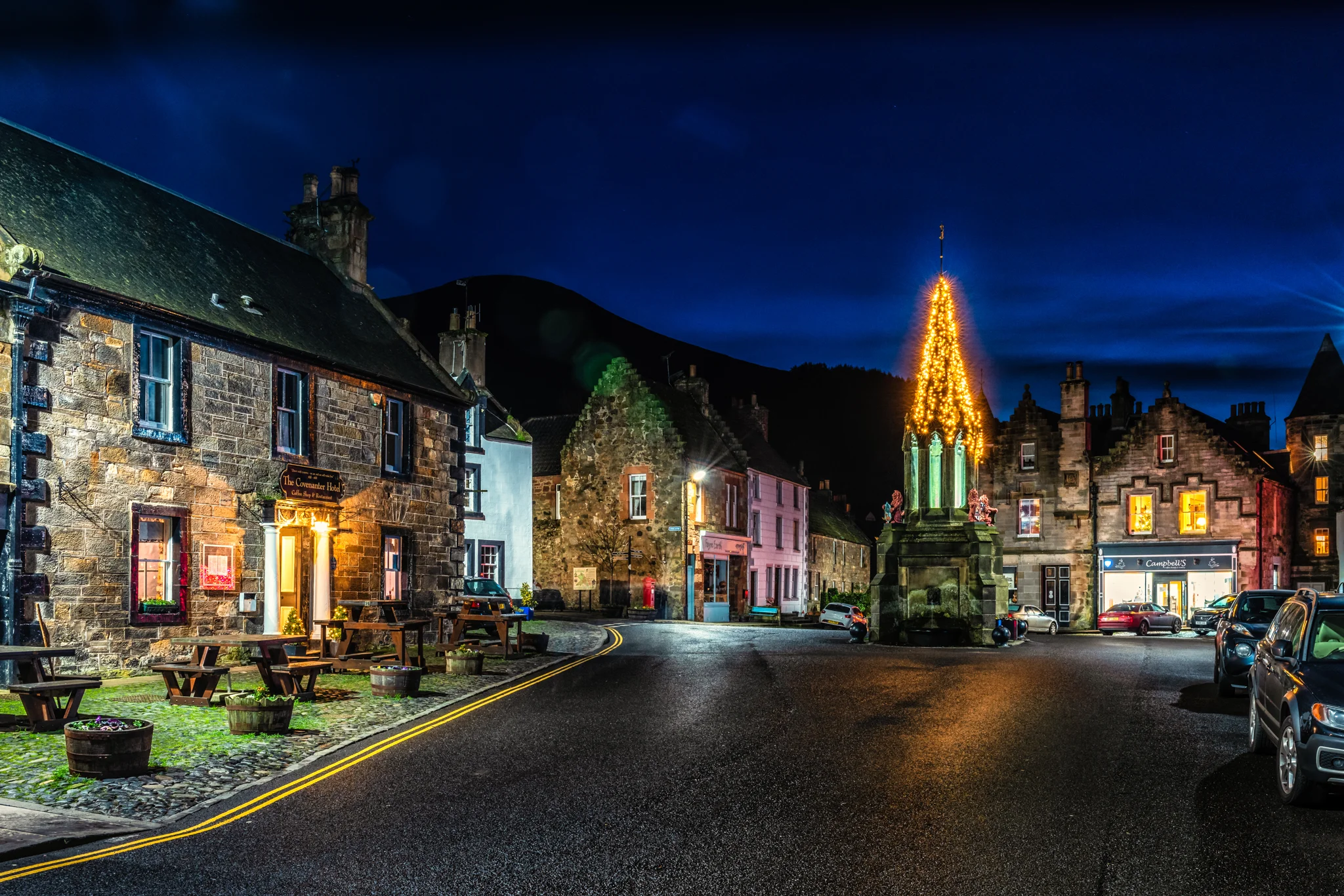 Falkland at Christmas