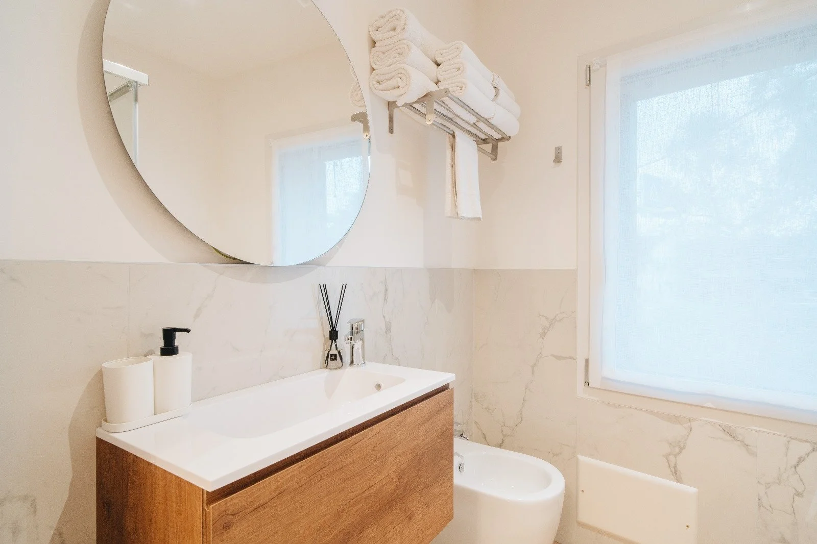 WhatsApp Image 2024-04-19 at 09.46.10 (1).jpeg