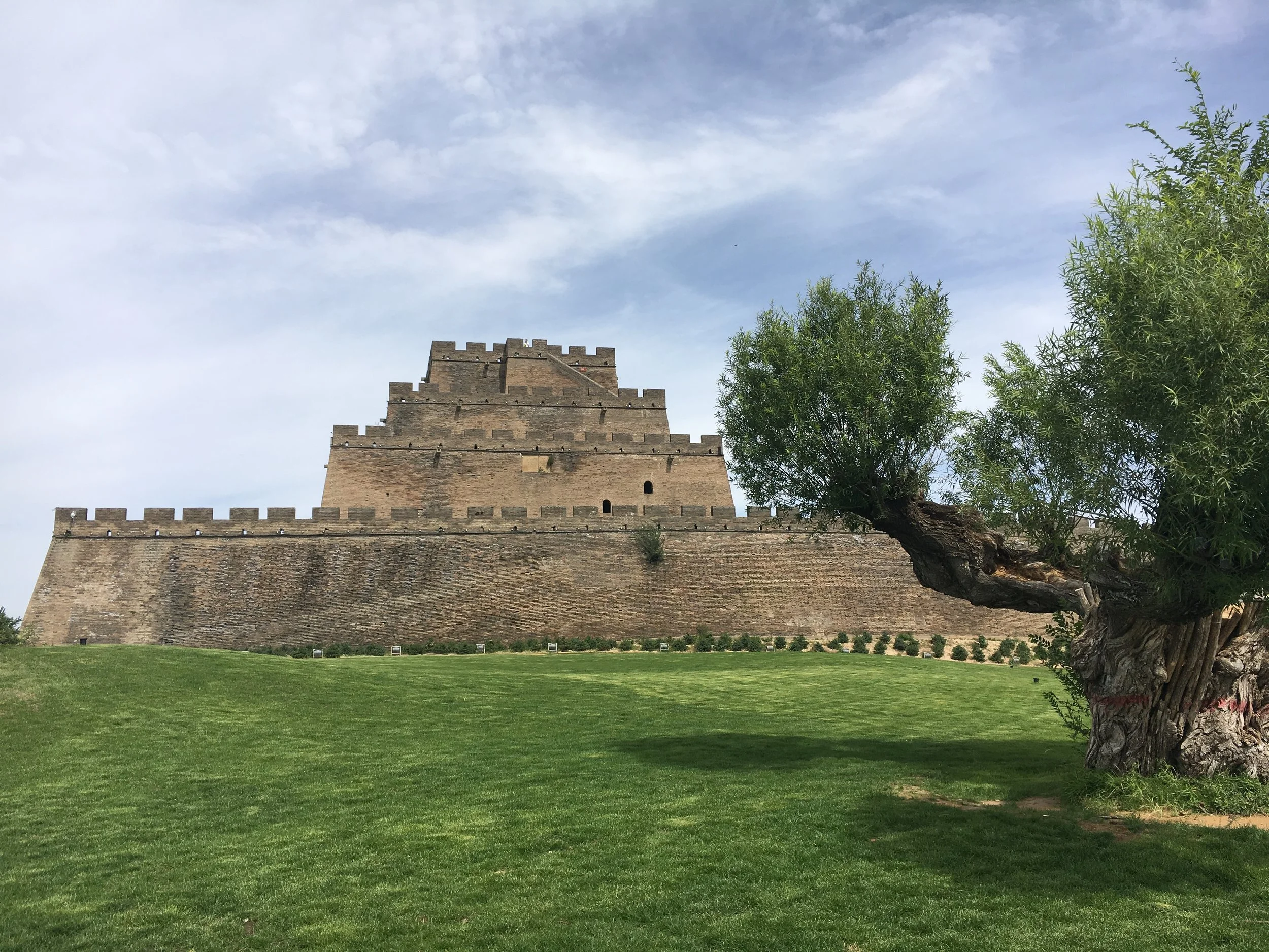 Predators and Boundaries