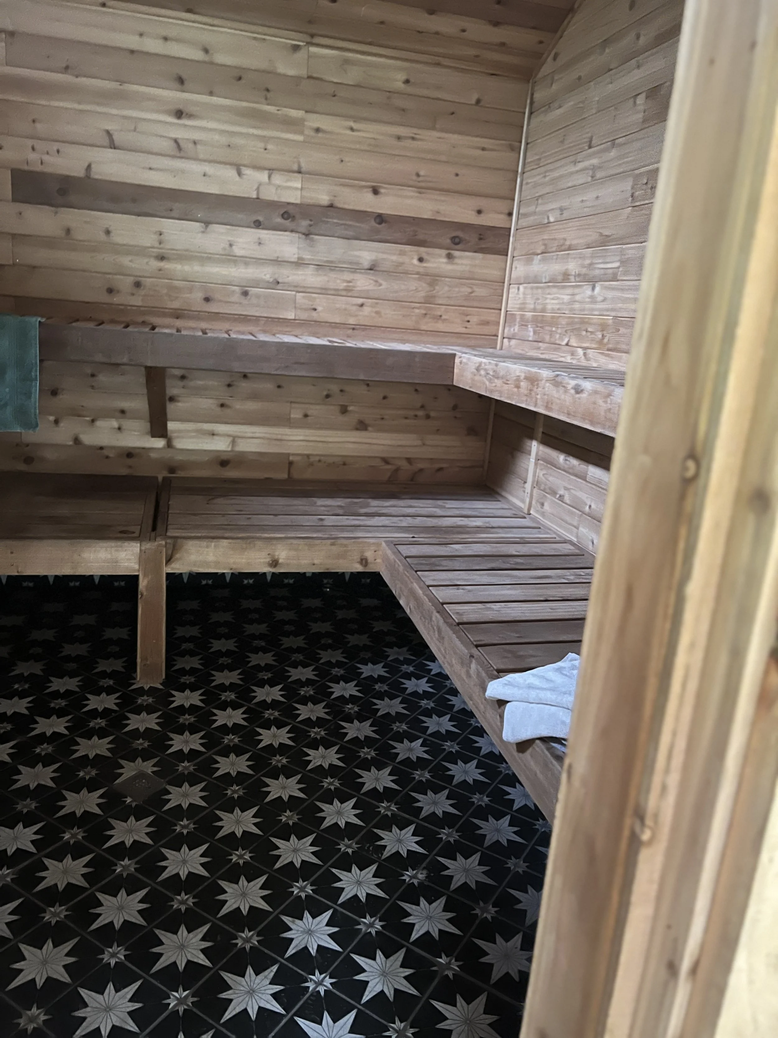 Yoga-sauna-asheville-wellness-retreat-2.jpg
