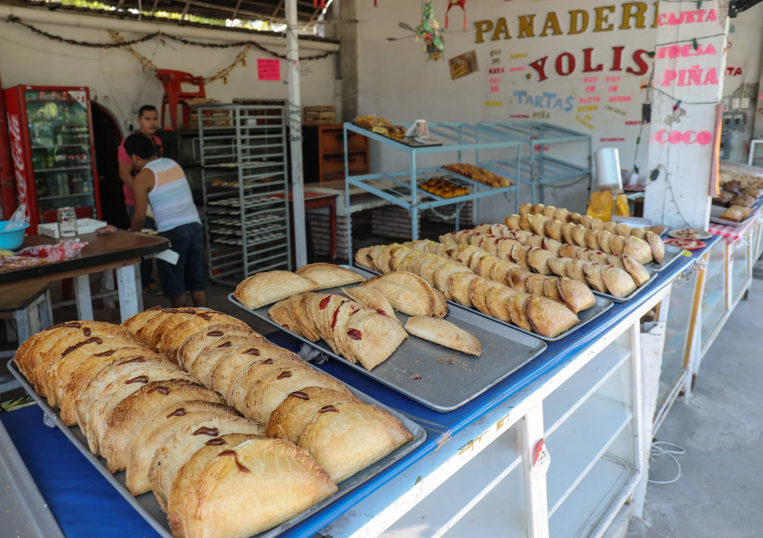 an Blas is known for their baked goods, especially their banana breads. Walking down the street it was almost impossible to walk by these stalls without buying a bag full of goodies.