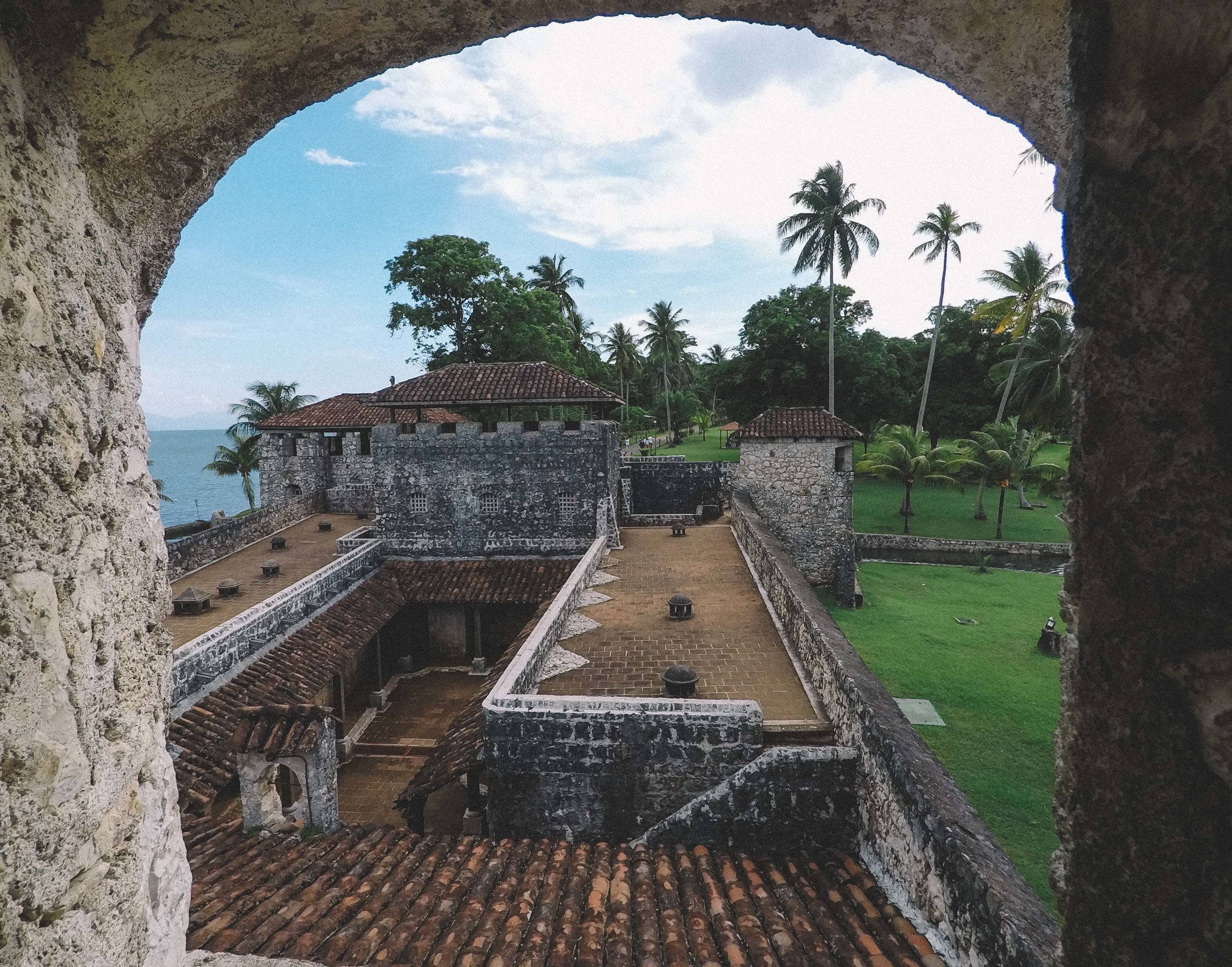 A quick visit to Castillo de San Felipe de Lara.