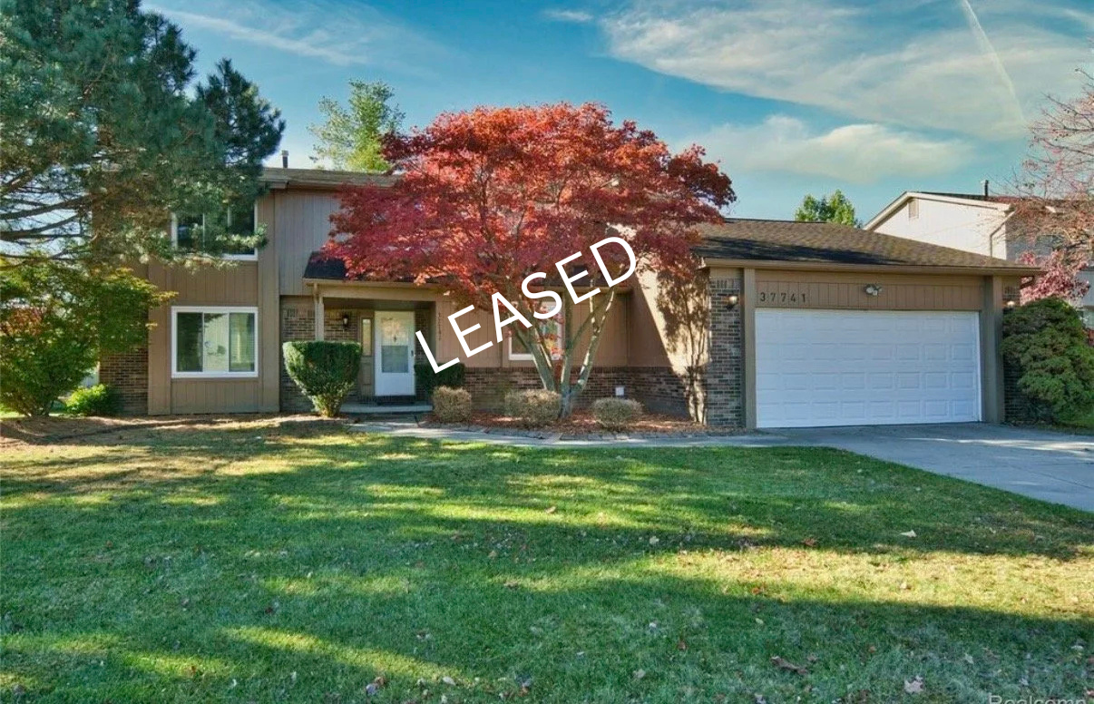 LEASED (30).png