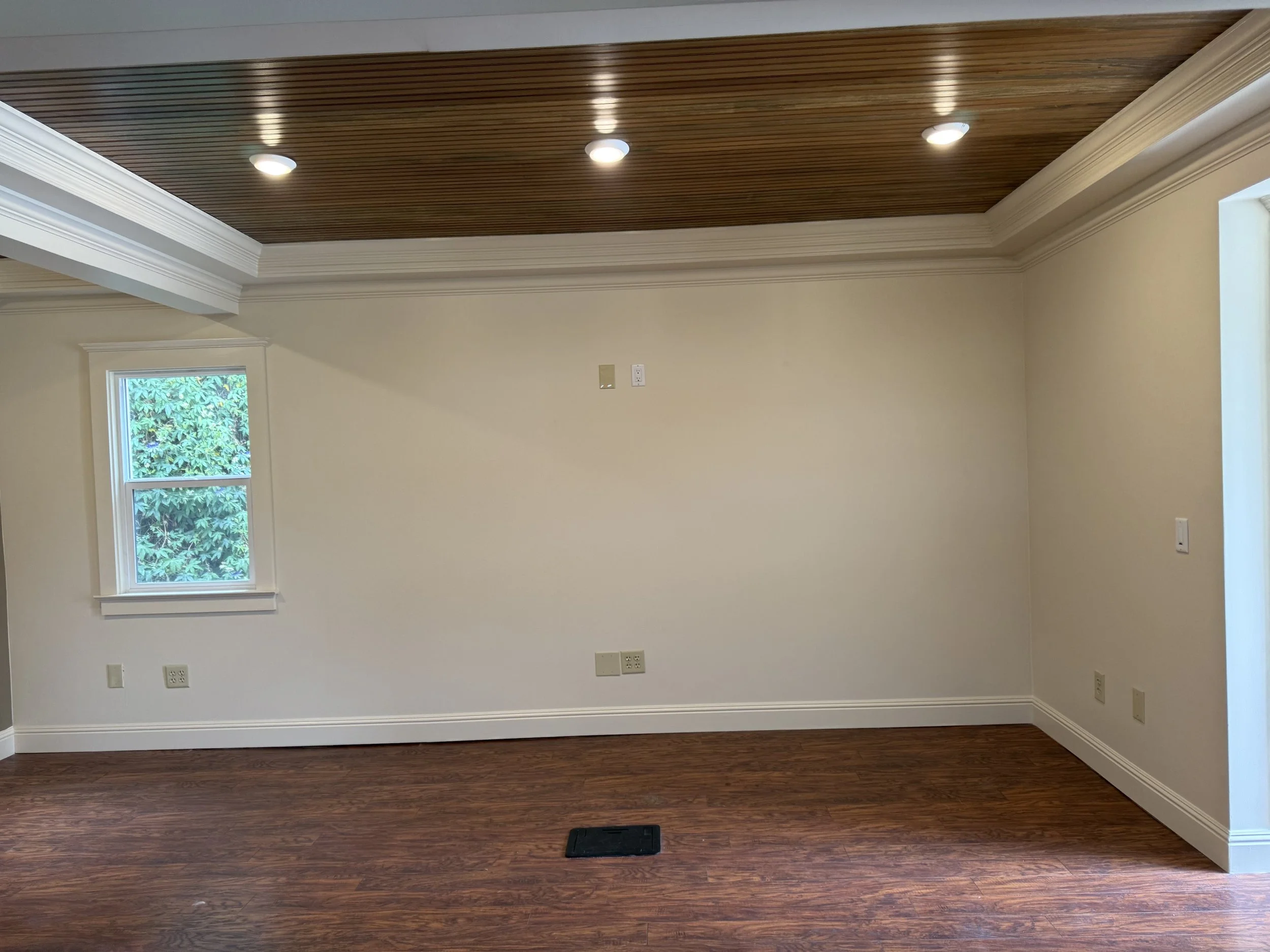 upstairs side view.jpg