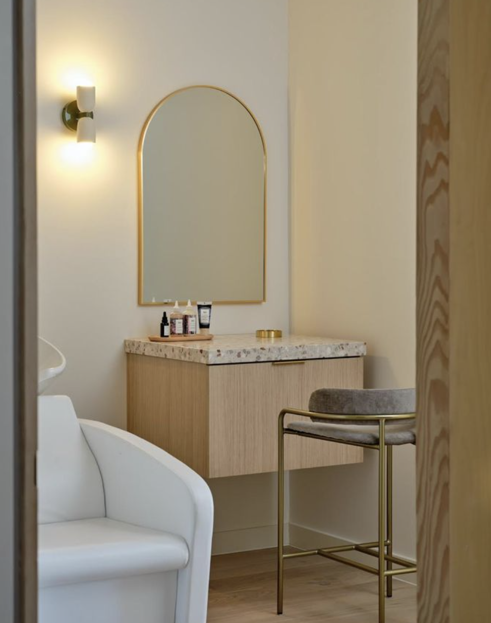 Milkbath Hair & Scalp Spa Memorial