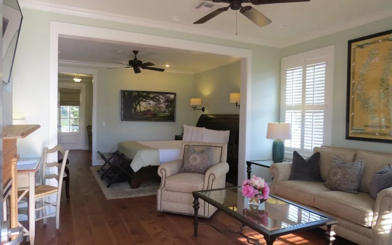 living_cottage_7.jpg