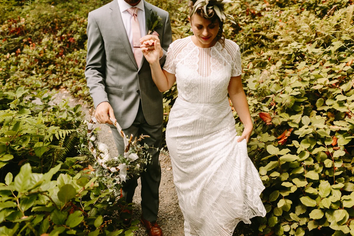 Bainbridge-Island-Backyard-Wedding (10).jpg