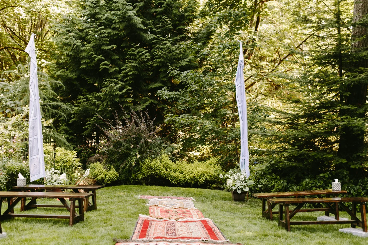 Bainbridge-Island-Backyard-Wedding (16).jpg