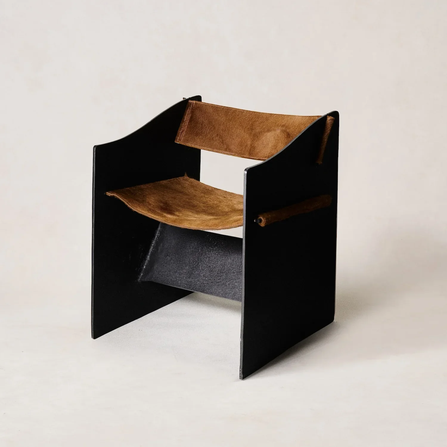 ONE OBJET: Ingresso Accent Chair