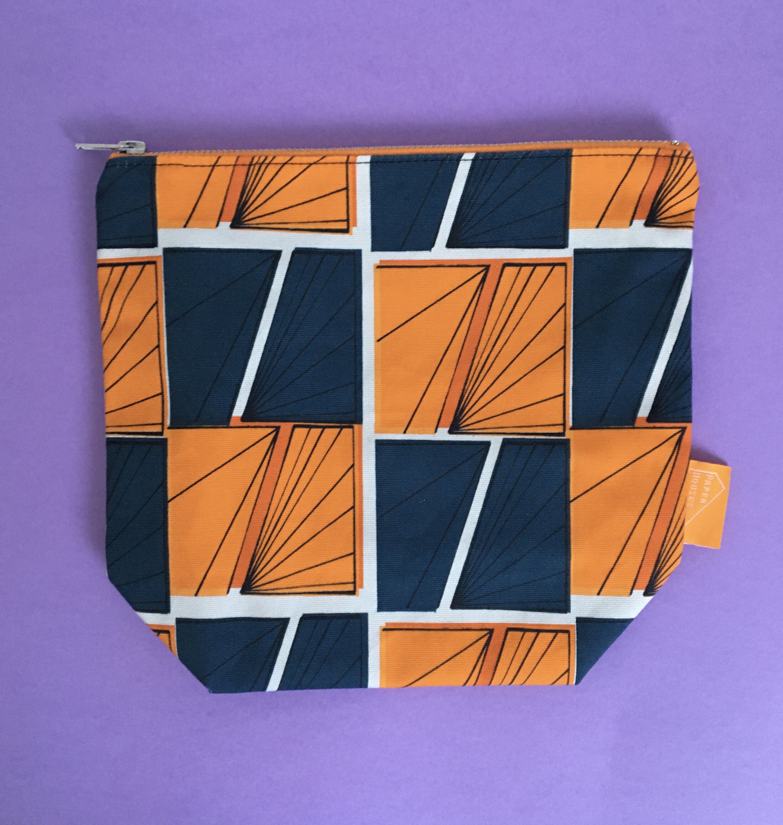 C9910EEF-5C86-46BE-B7BB-B0EA5DAC2279