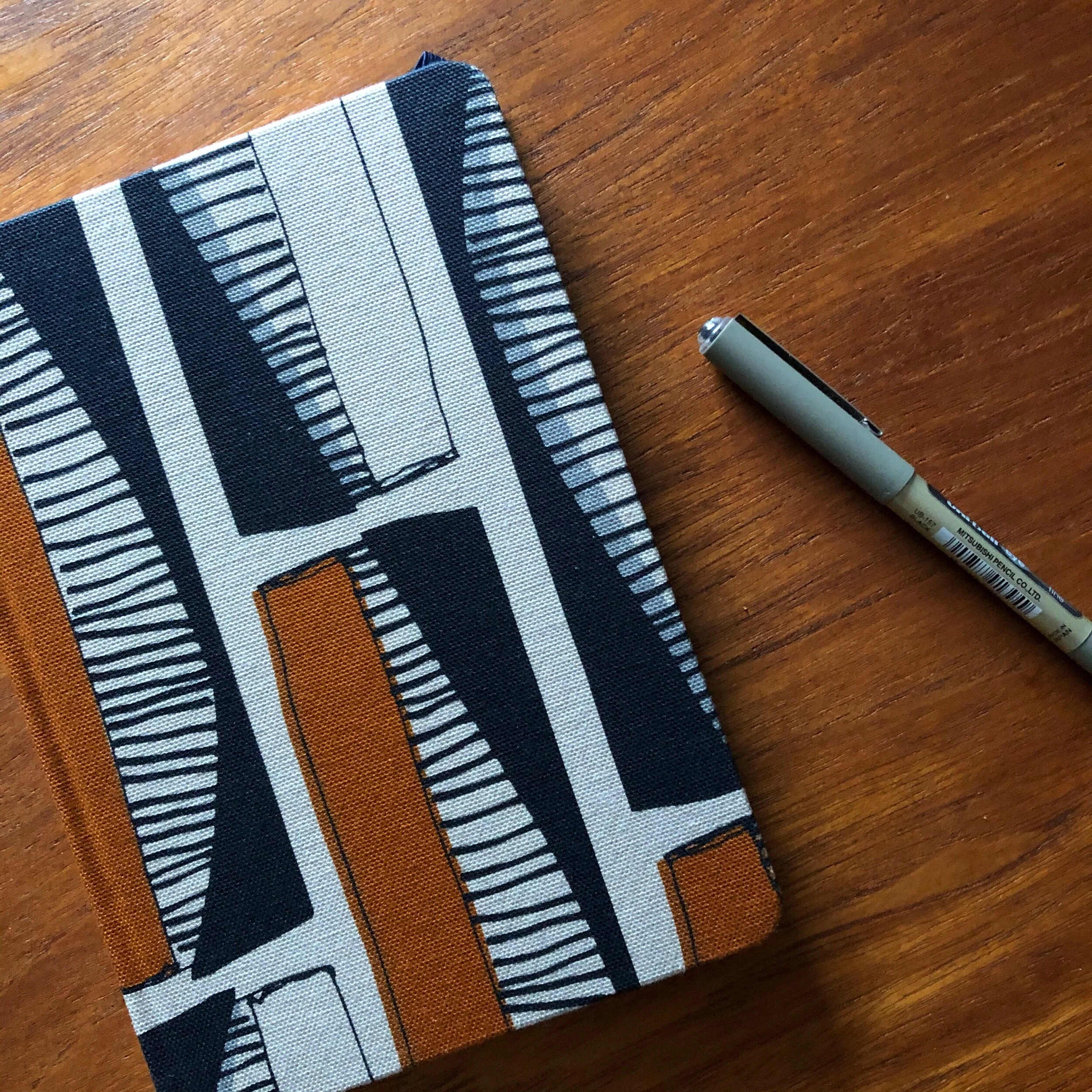 FDFB691A-2F9F-4CB1-BE32-E109F1D954BE