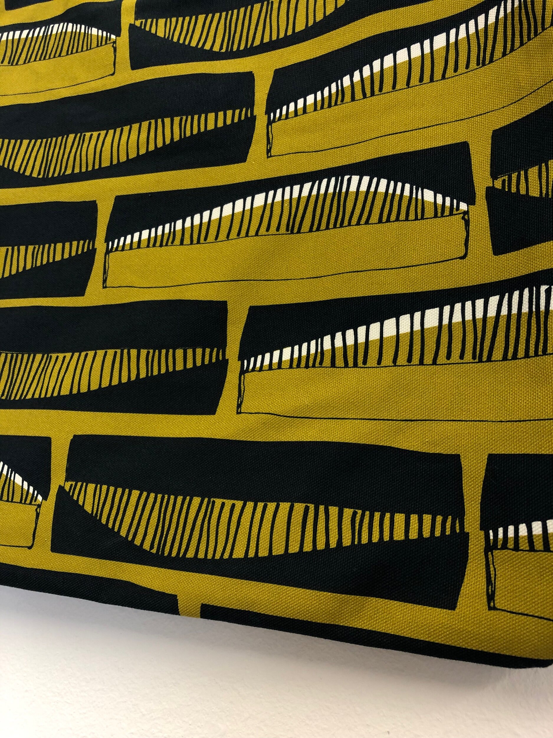 1273BF73-CE35-4A3A-B50A-7C0E185B7DDD