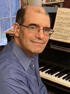 Andrew Gordon, piano