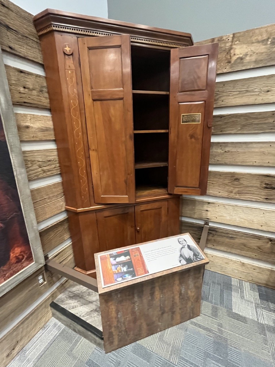A cabinet that was made by Lincoln's dad Thomas!