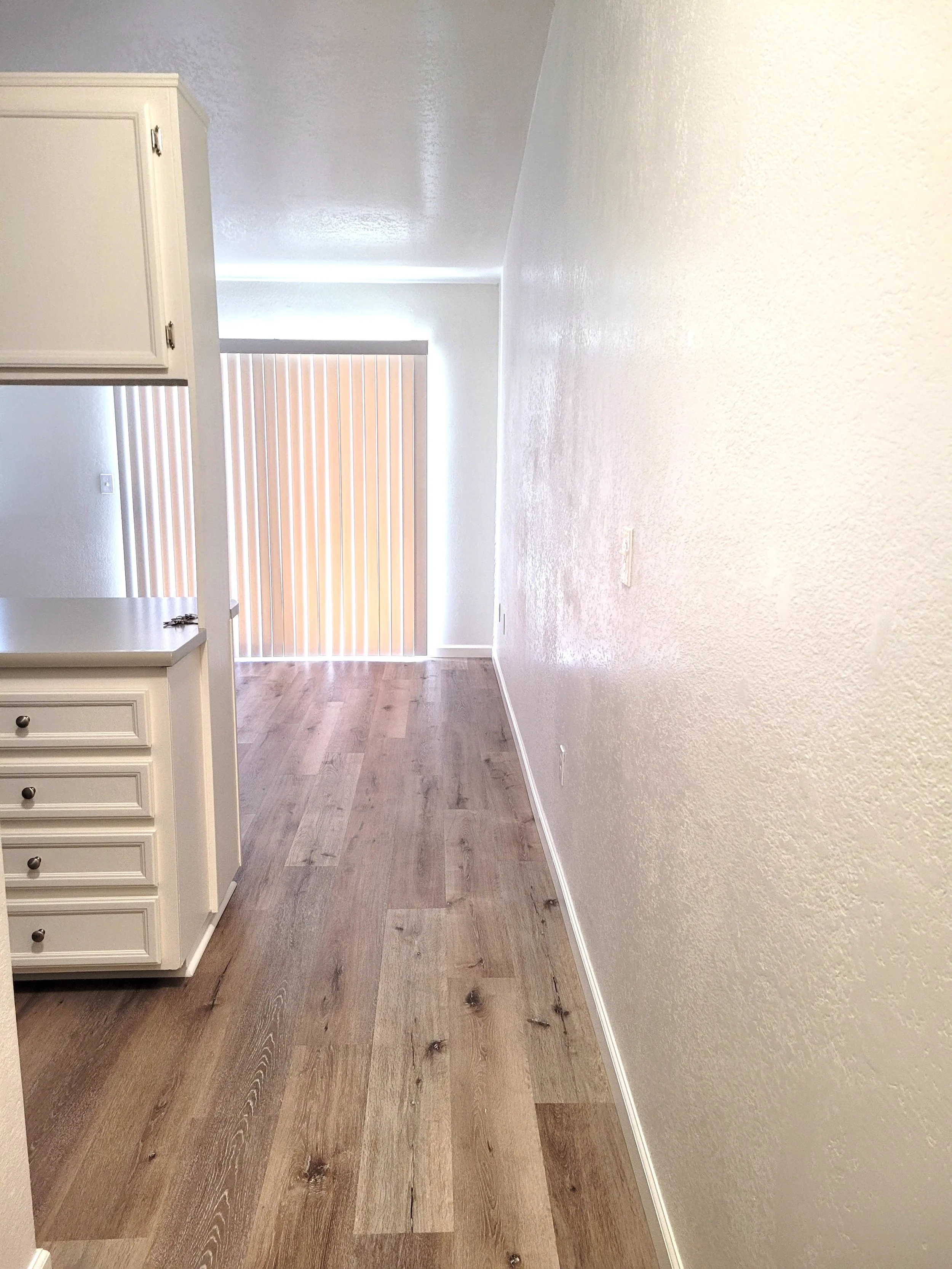 2053-2 Garnet enterence.jpg