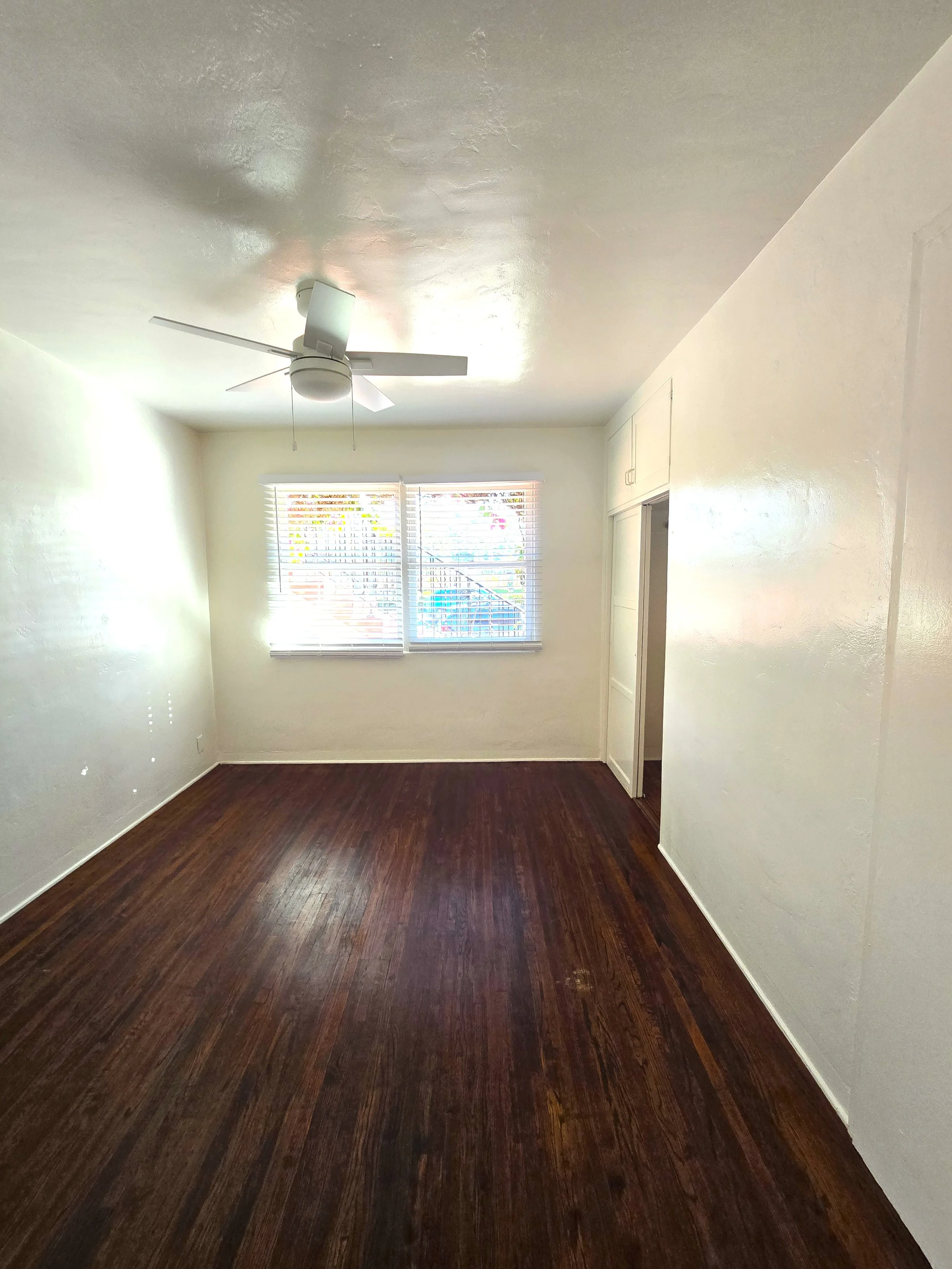 4016 Mission Bedroom3.jpg