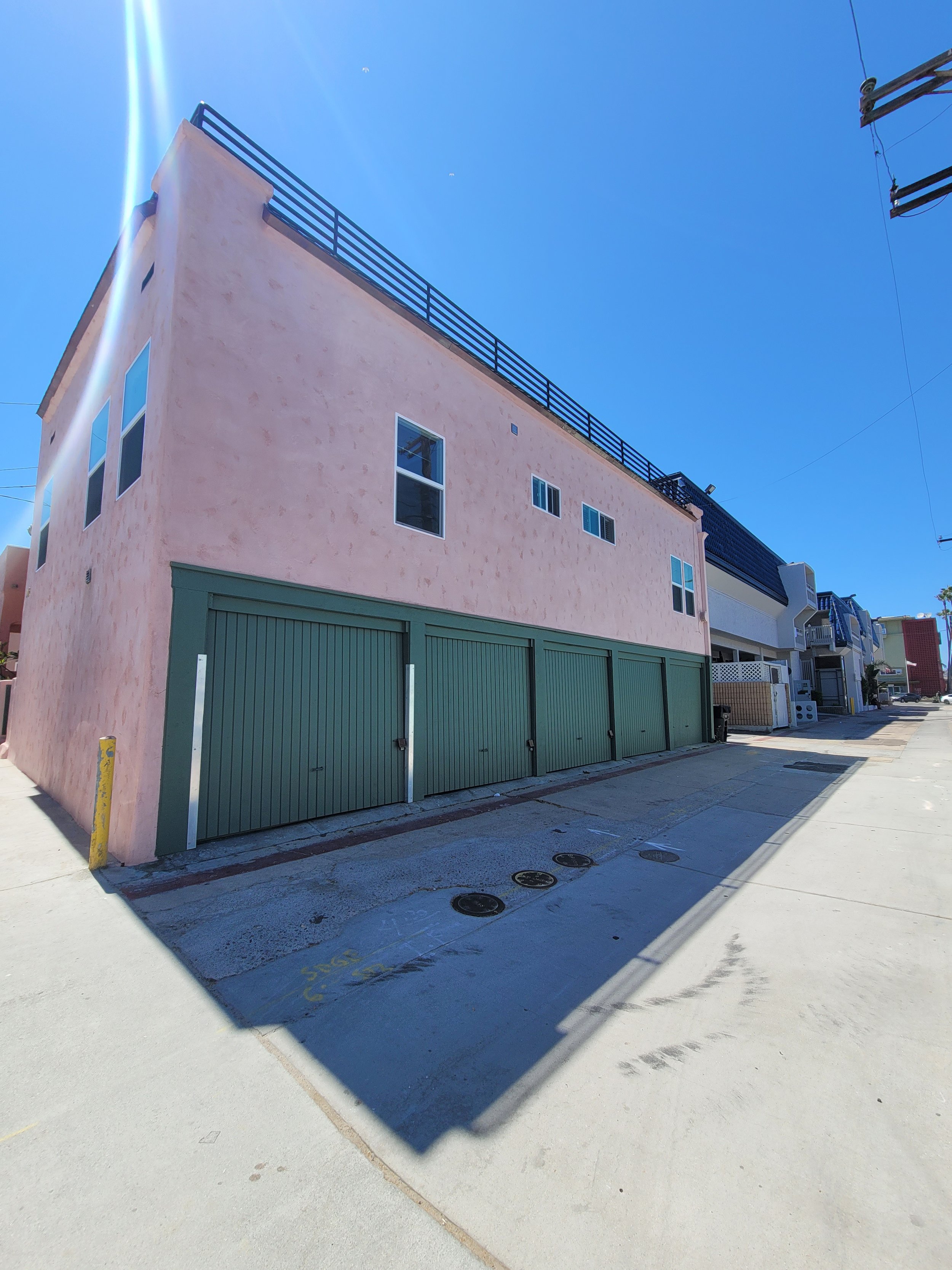 718 SR Garages2.jpg