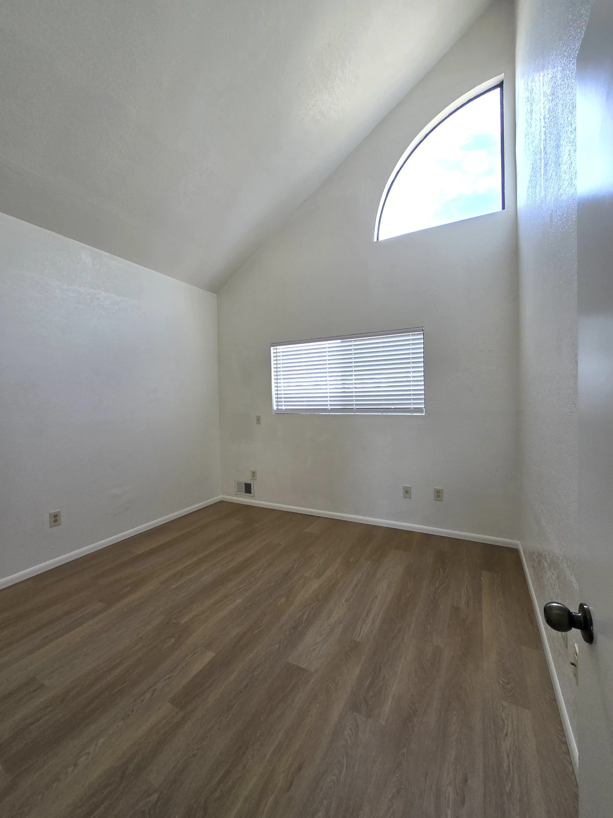 2053-1 Garnet Bedroom2.jpg