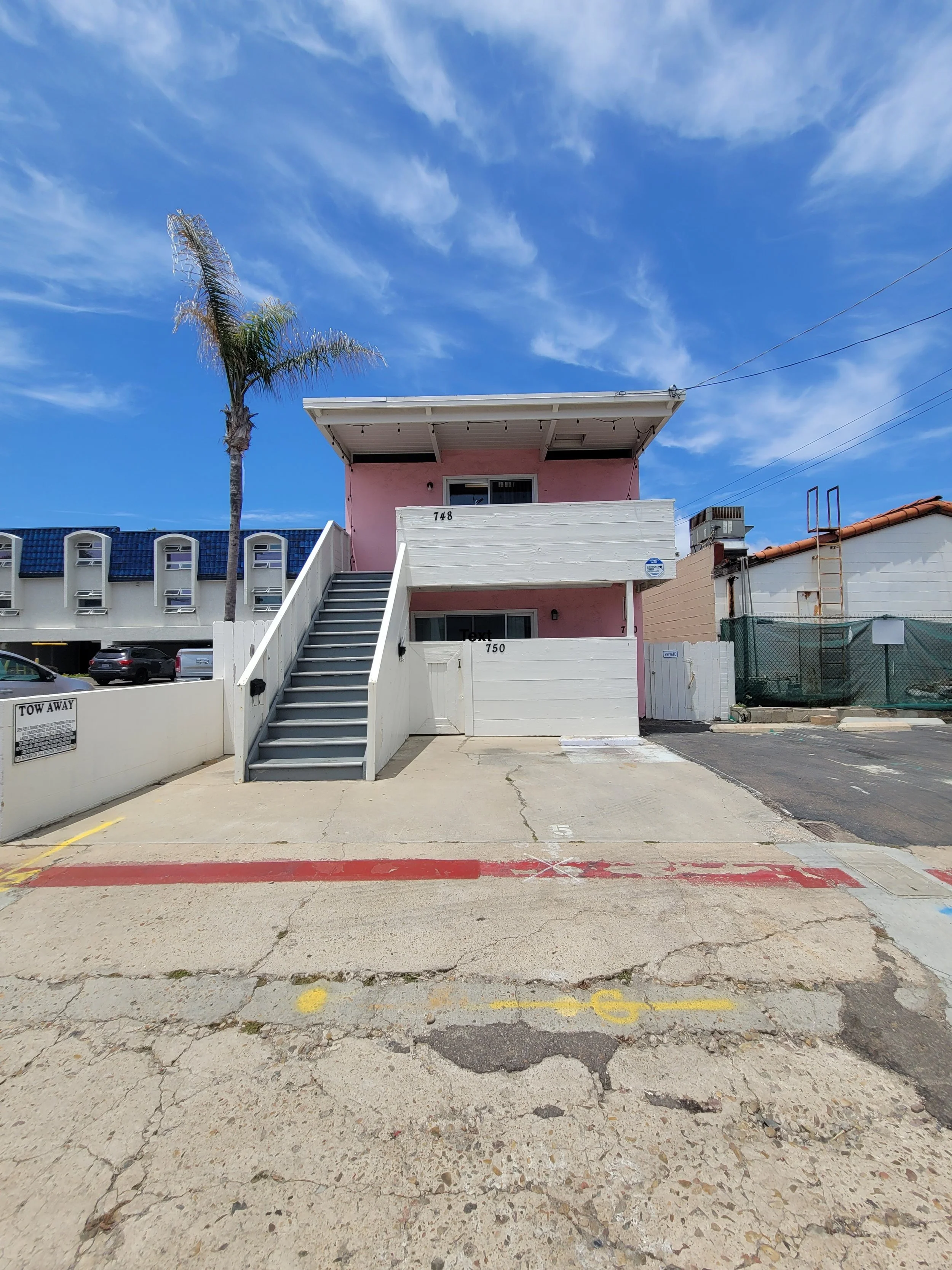 748-760 Wavecrest Ext. 2023.jpg