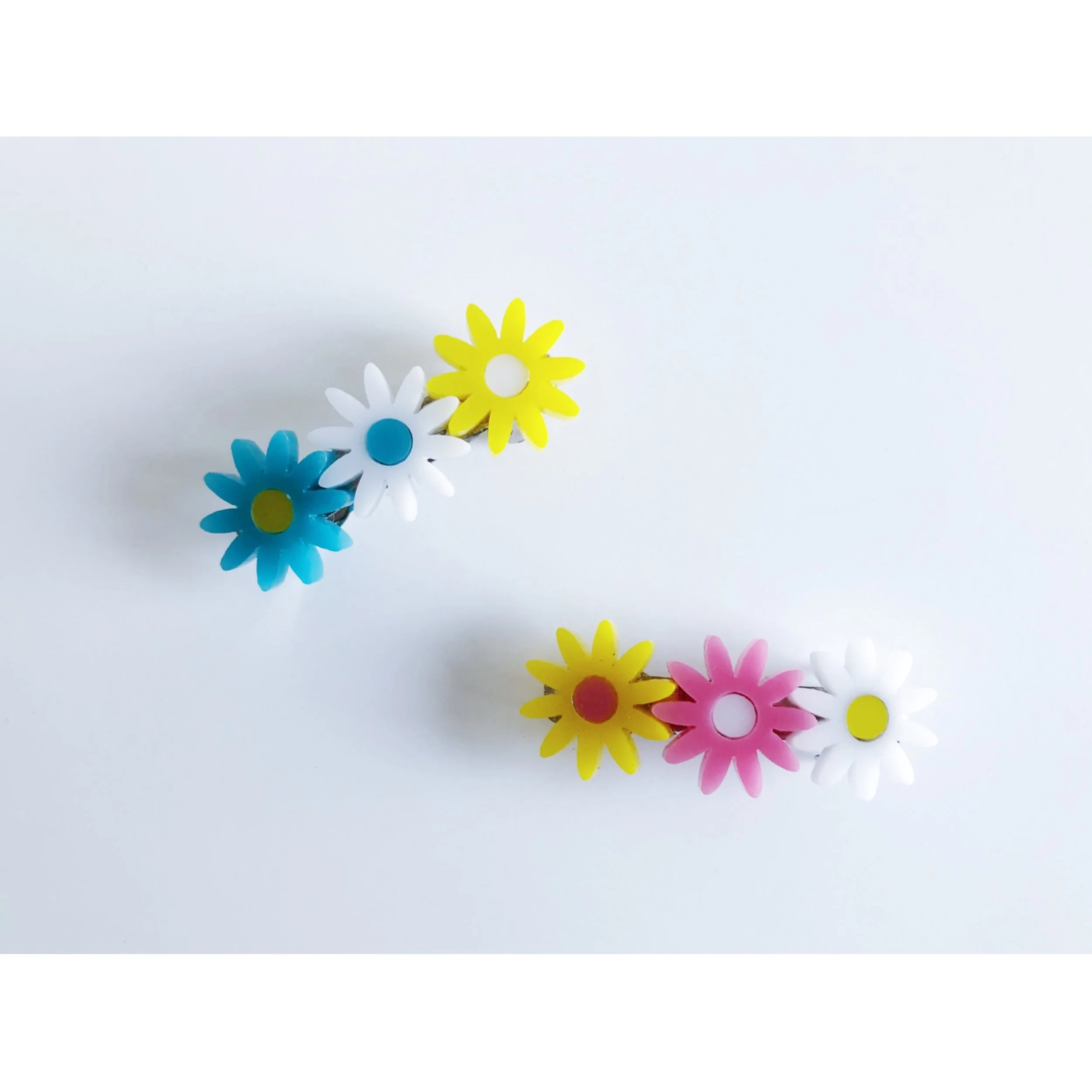Daisy Trio Barrettes