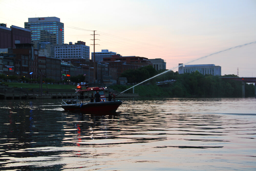  2020 9/11 Flag Tribute on Nashville Walking Bridge – 9/11 REMEMBERED 2020 – Photo: Cierra Mazzola – All Rights Reserved 