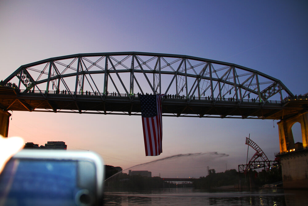  2020 9/11 Flag Tribute on Nashville Walking Bridge – 9/11 REMEMBERED 2020 – Photo: Cierra Mazzola – All Rights Reserved 