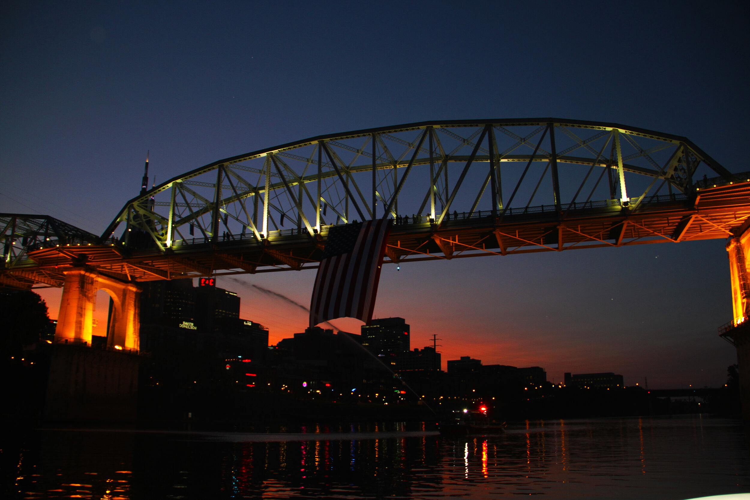  2020 9/11 Flag Tribute on Nashville Walking Bridge – 9/11 REMEMBERED 2020 – Photo: Cierra Mazzola – All Rights Reserved 