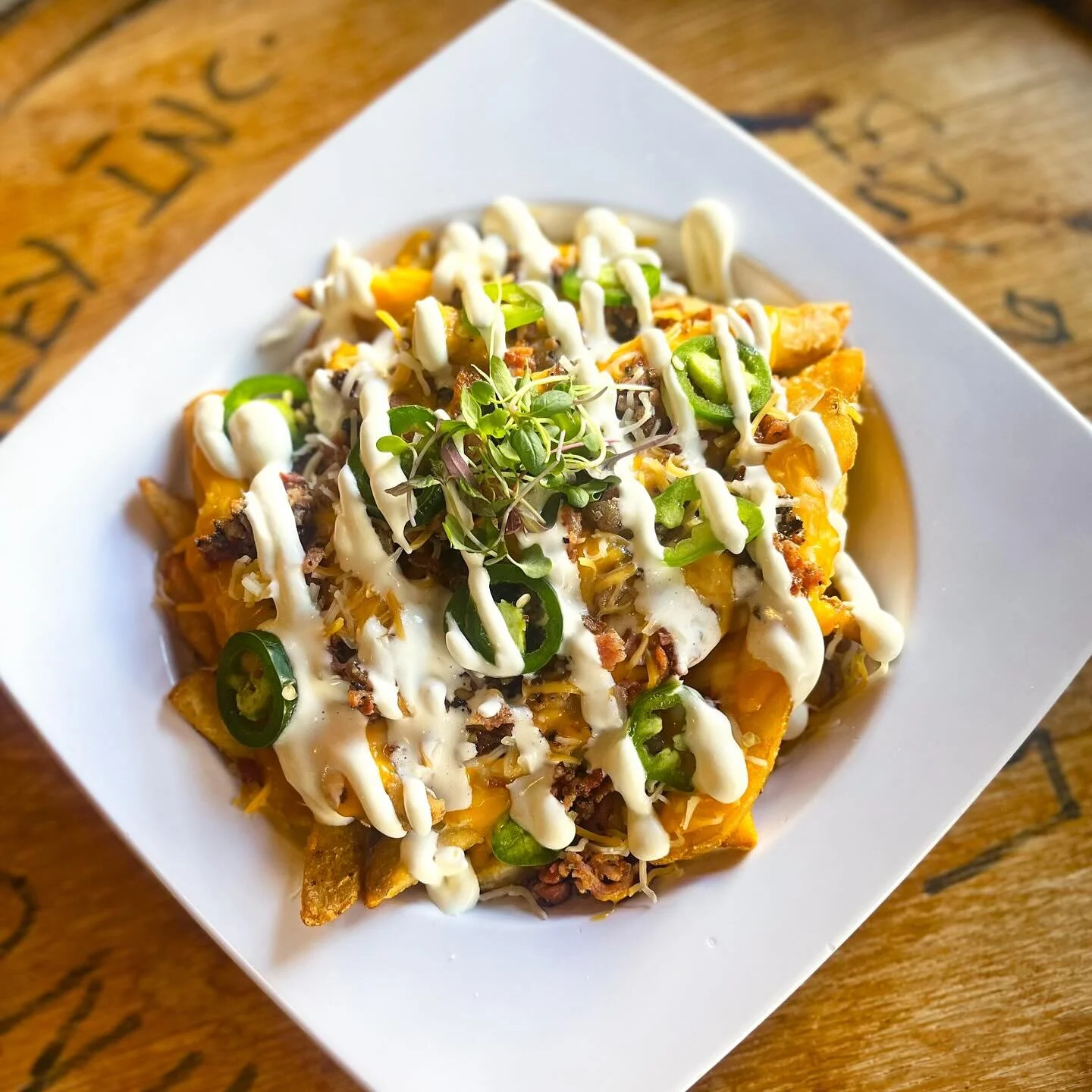 Weekly specials for this Monday-Sunday! 👏

Our appetizer special is loaded steak fries and dessert special is a rich raspberry mouse cake! 😋