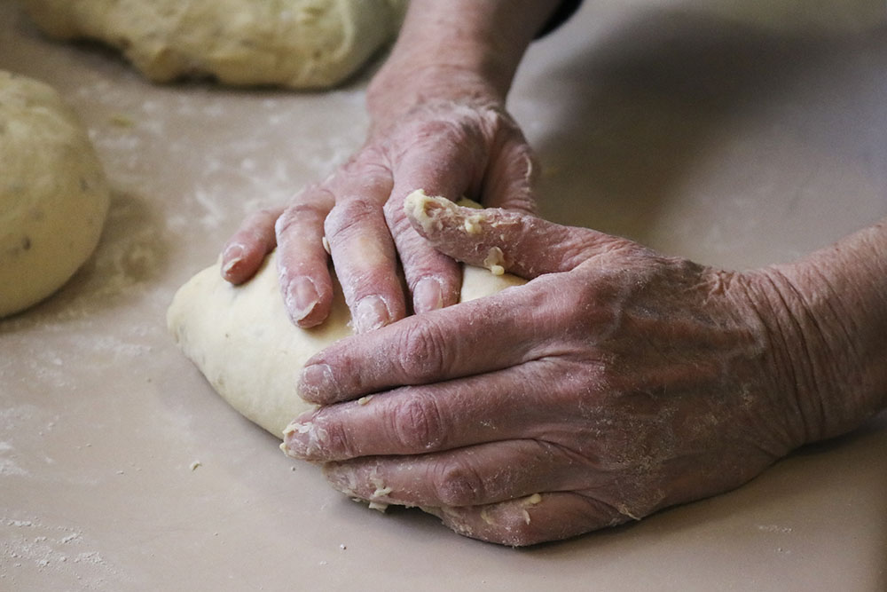 kneading_details.jpg