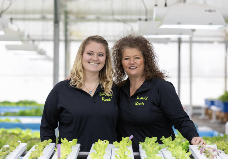 Image courtesy of @nathansatranphoto and Swanky Roots.